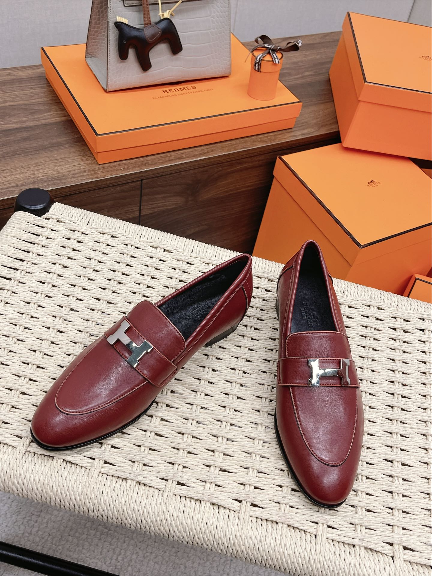 Luxury Shoes - HMS - 125