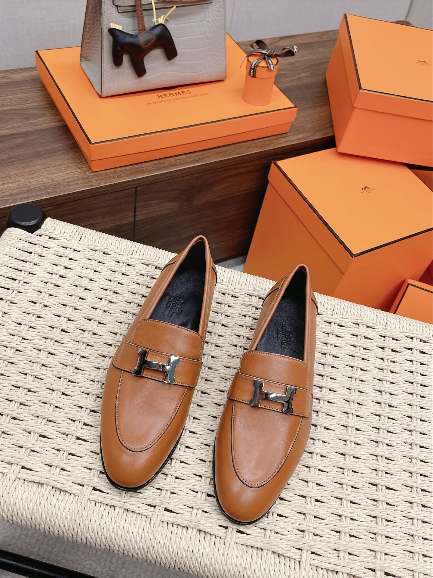 Luxury Shoes - HMS - 124