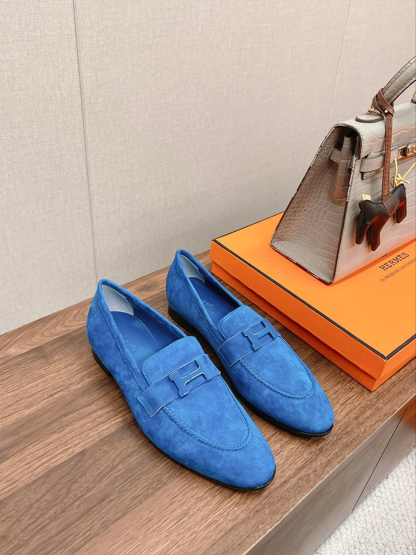 Luxury Shoes - HMS - 123