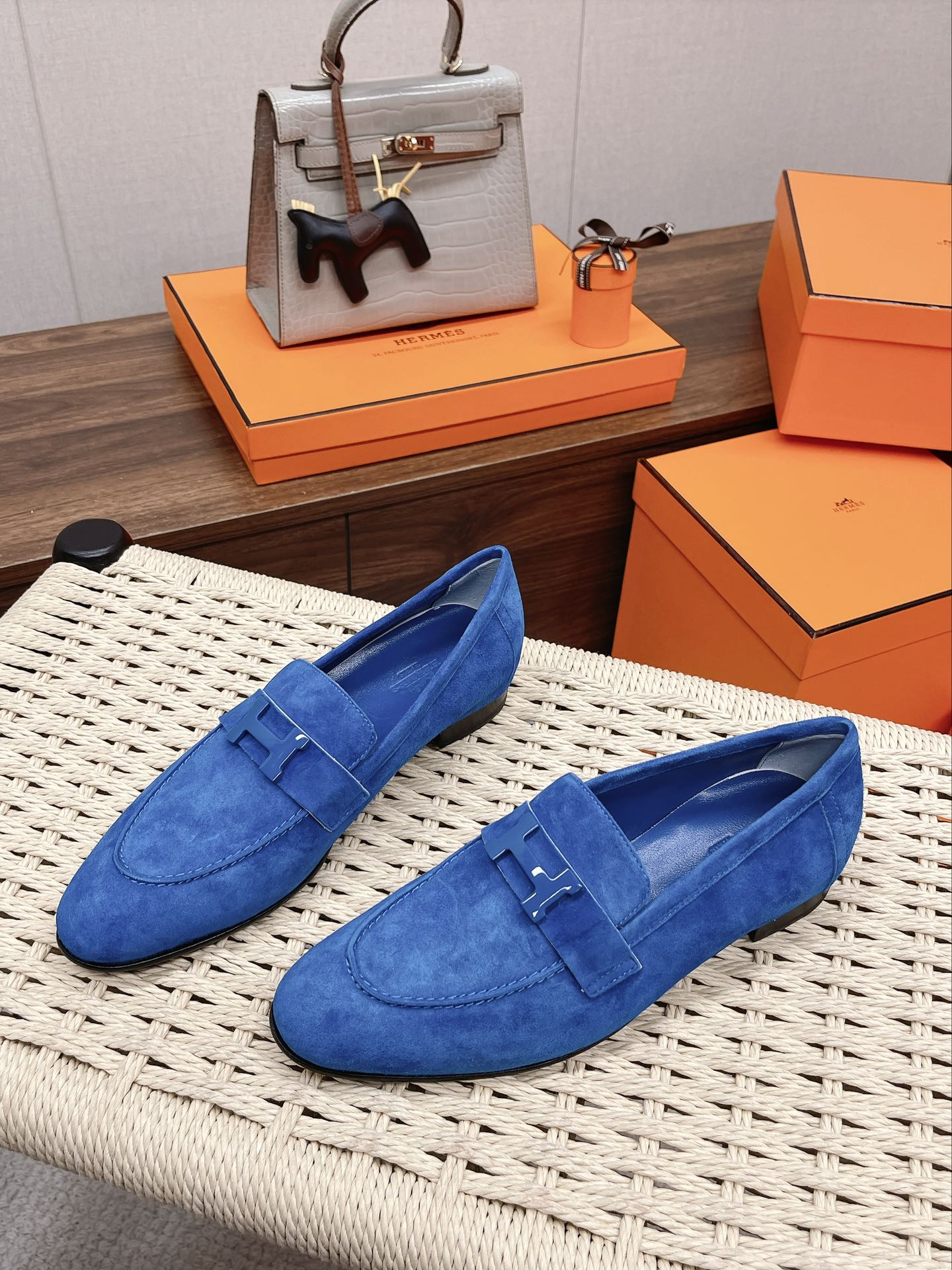 Luxury Shoes - HMS - 123