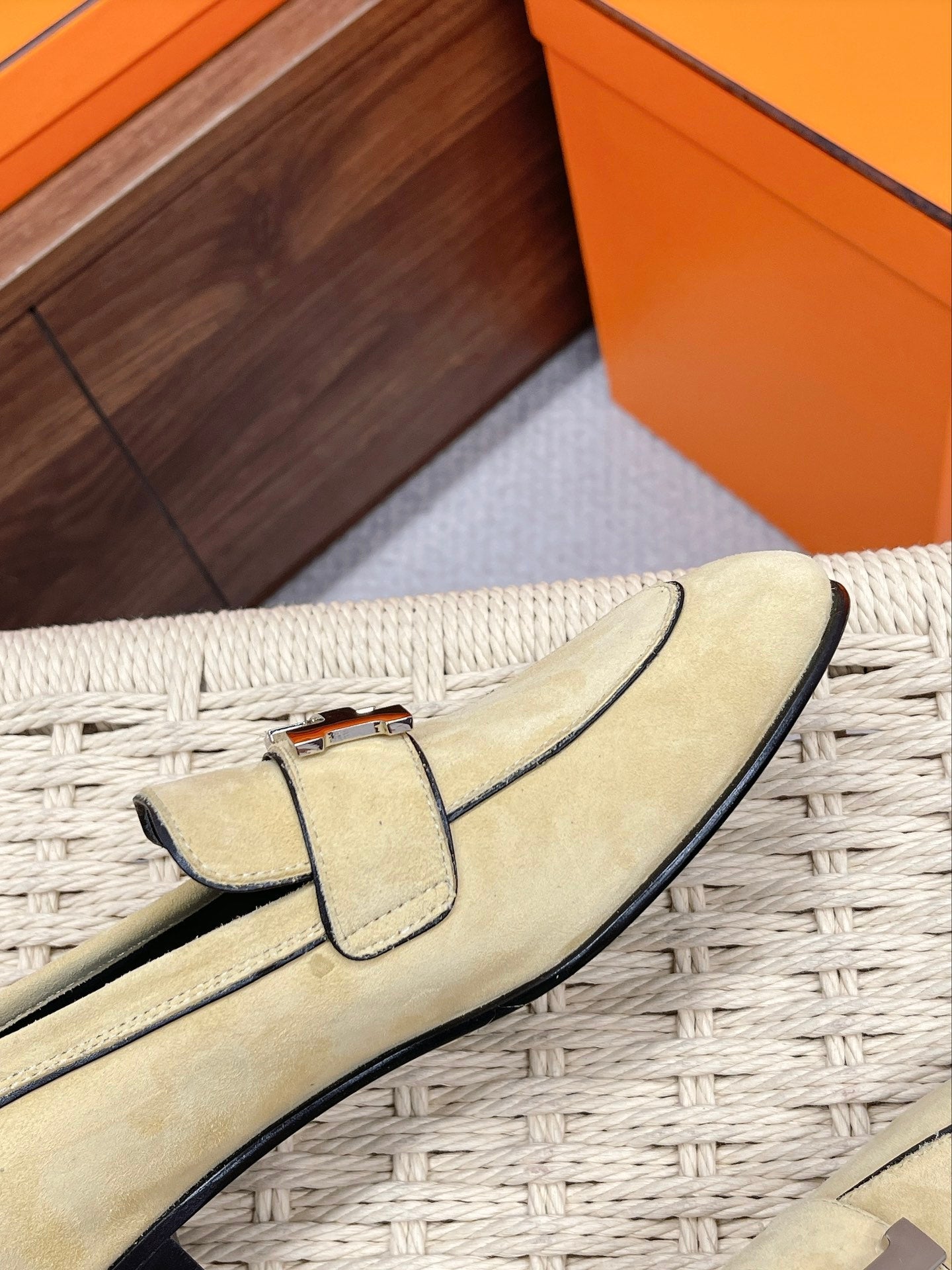 Luxury Shoes - HMS - 120