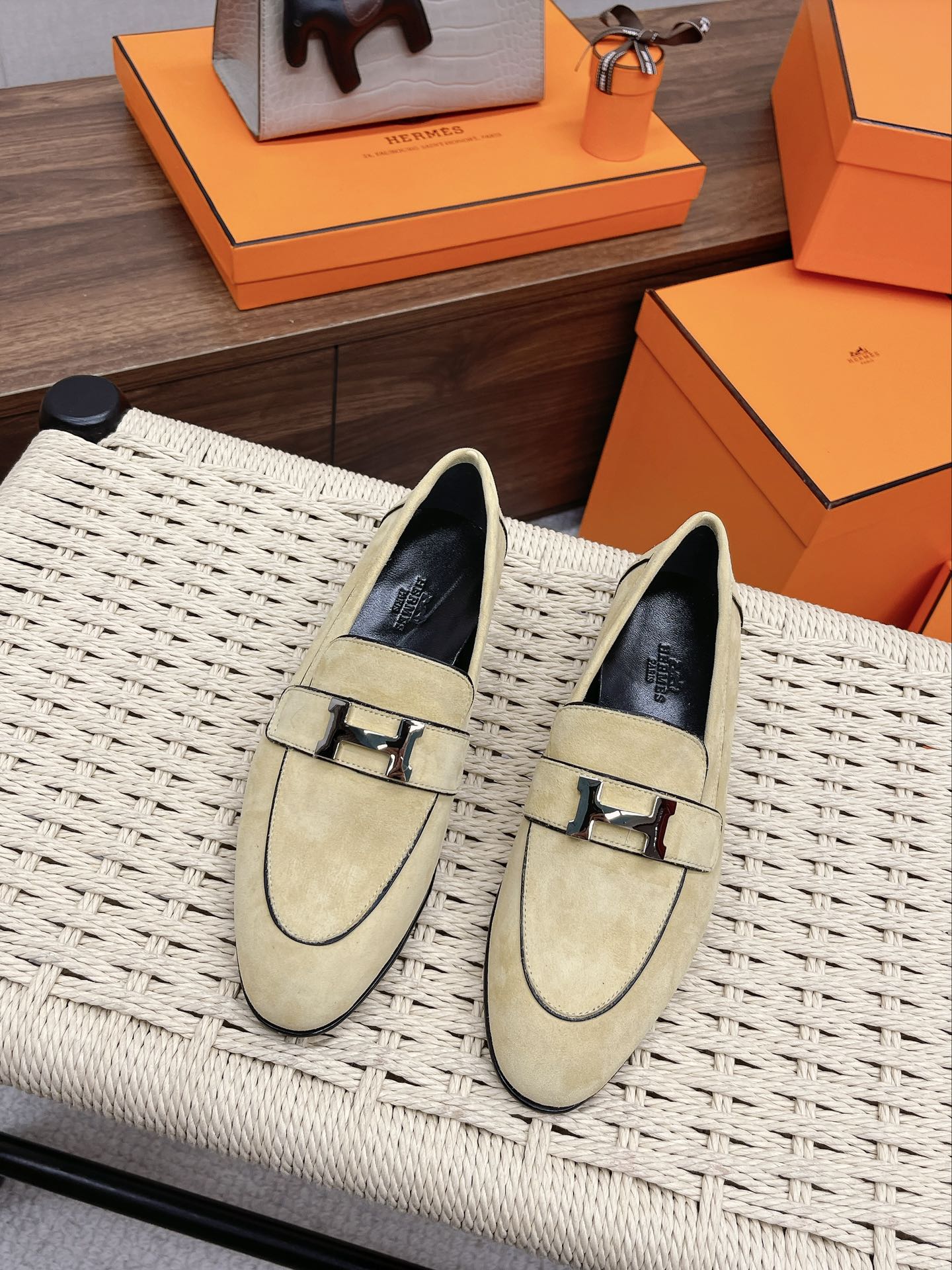 Luxury Shoes - HMS - 120