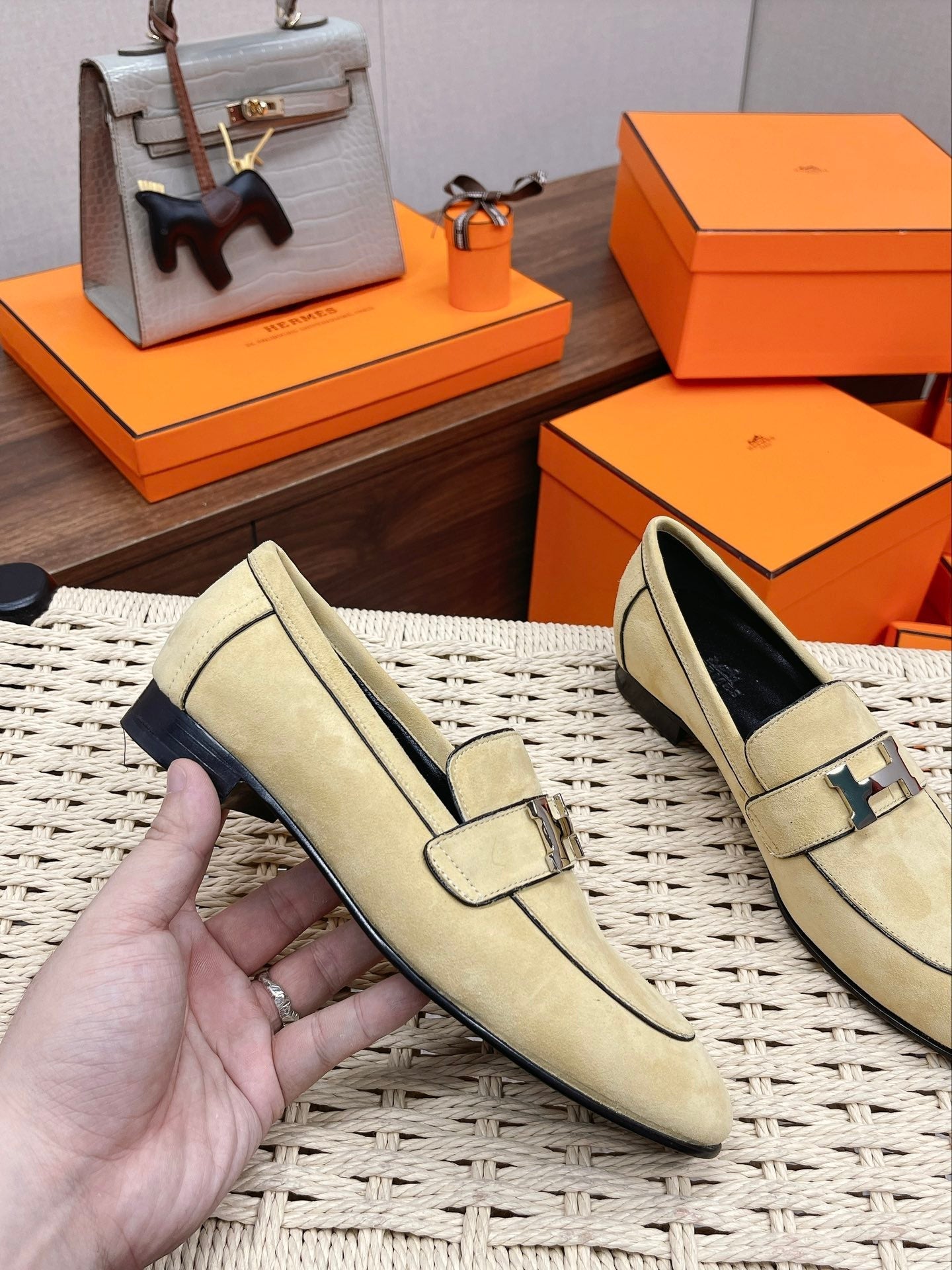 Luxury Shoes - HMS - 120