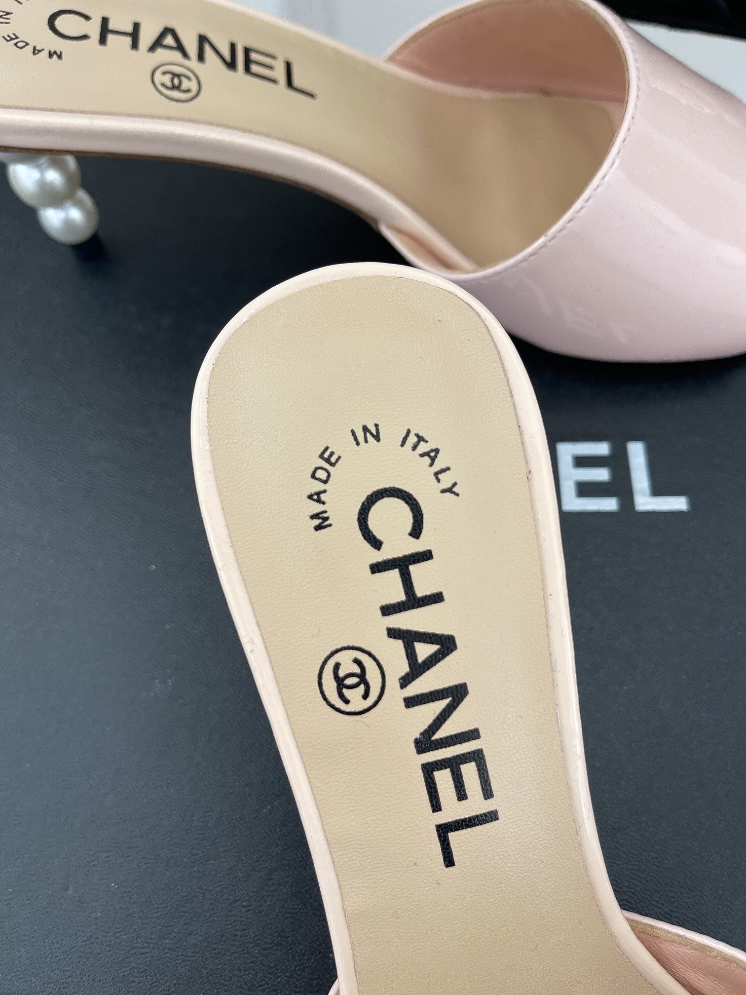 Luxury Shoes Sandals - CHL - 374