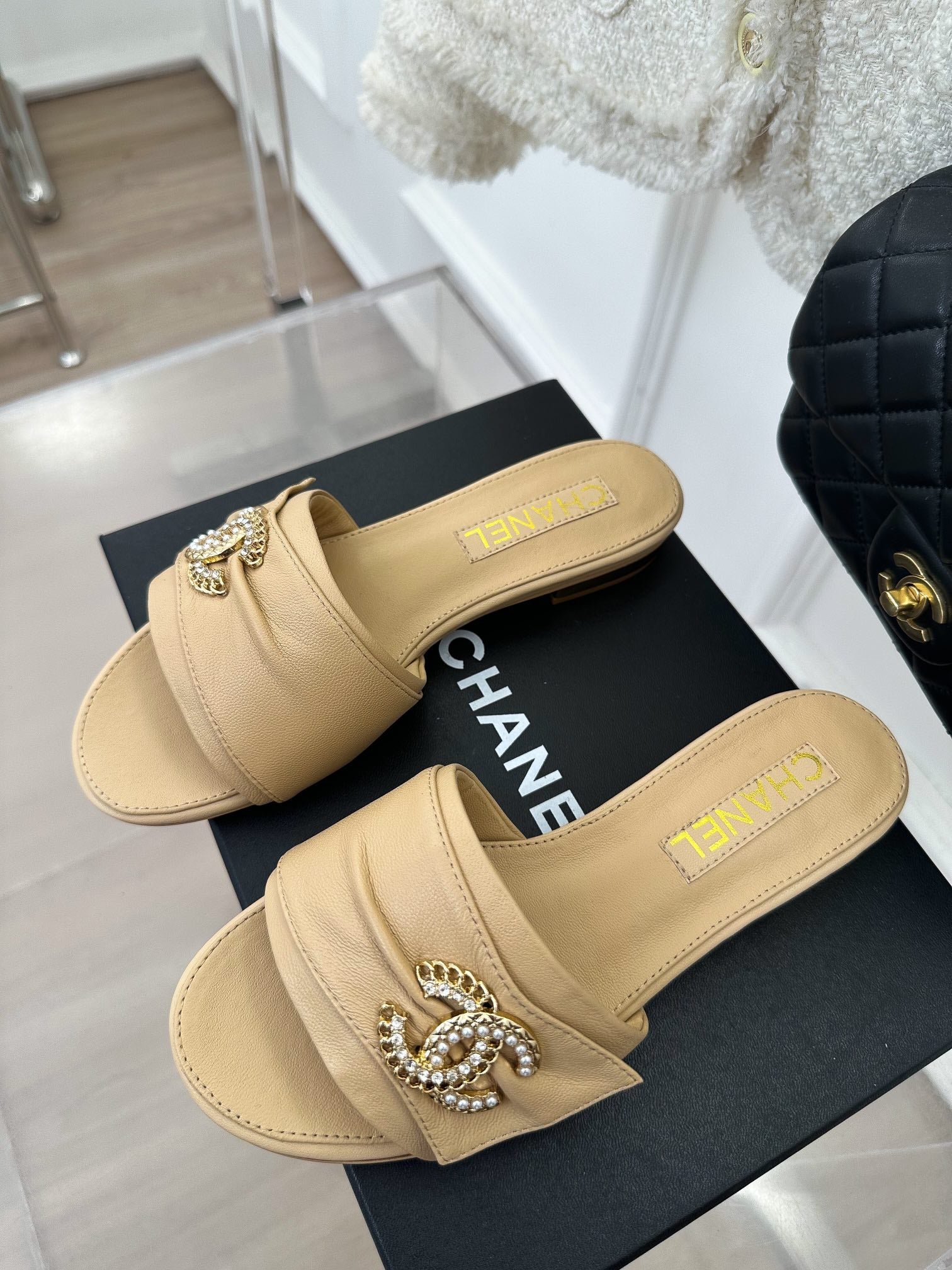 Luxury Shoes Sandals - CHL - 330