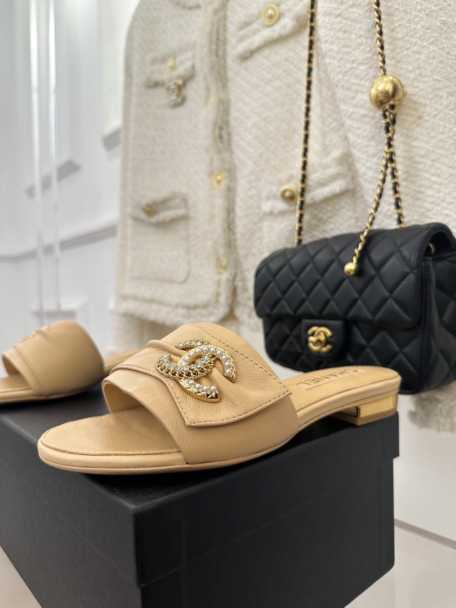 Luxury Shoes Sandals - CHL - 330