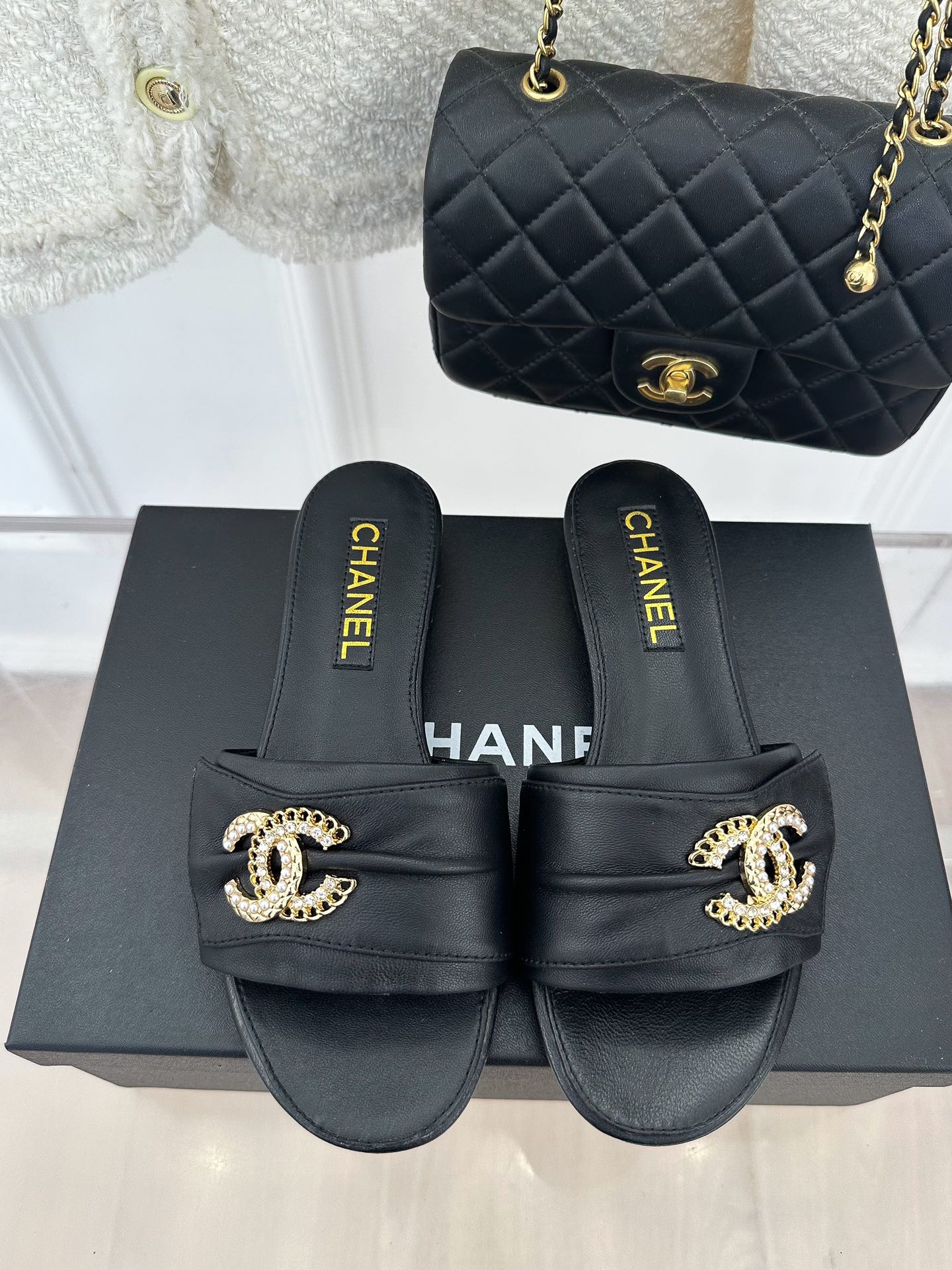 Luxury Shoes Sandals - CHL - 329