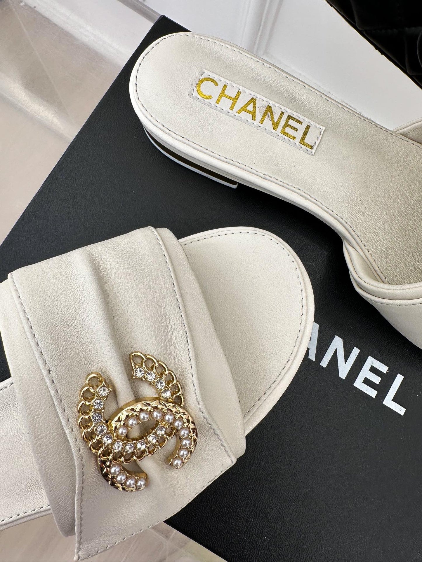 Luxury Shoes Sandals - CHL - 328