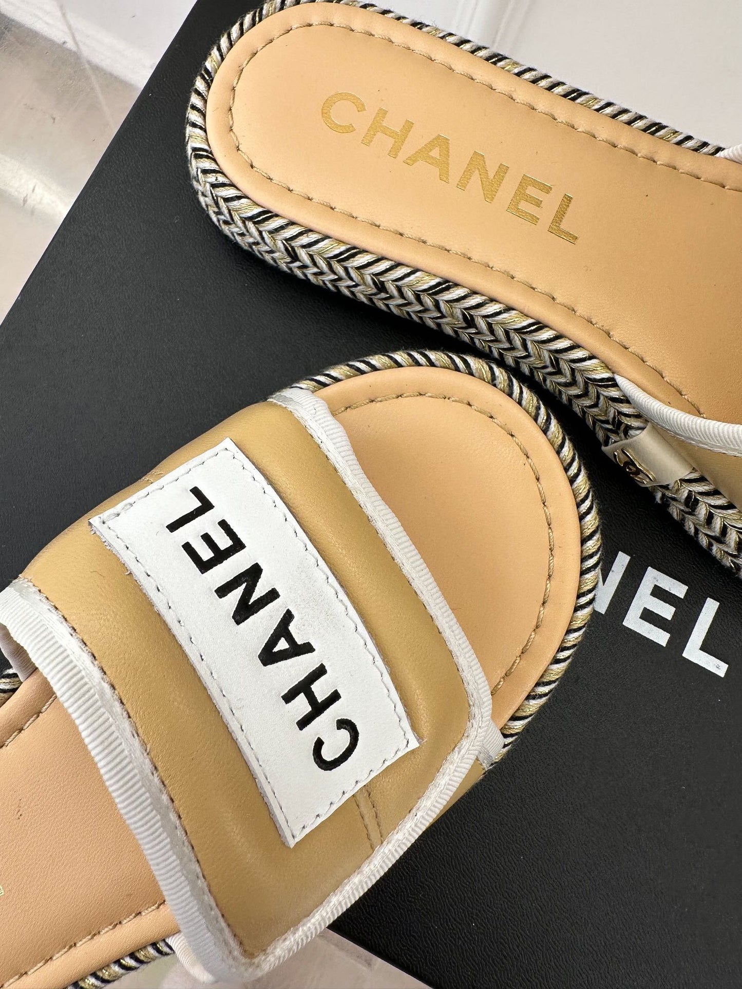 Luxury Shoes Sandals - CHL - 231