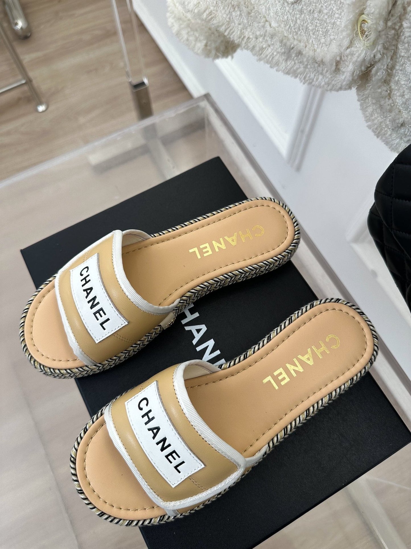 Luxury Shoes Sandals - CHL - 231