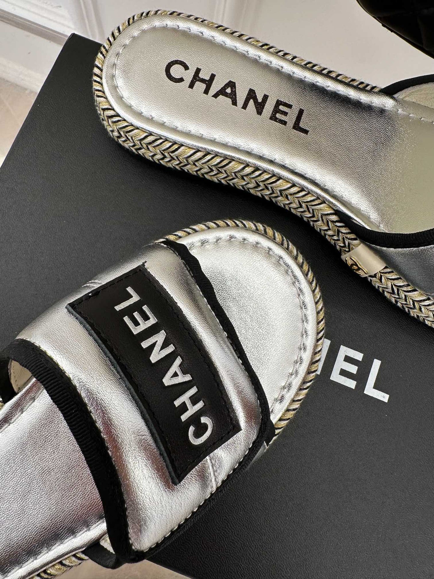 Luxury Shoes Sandals - CHL - 333