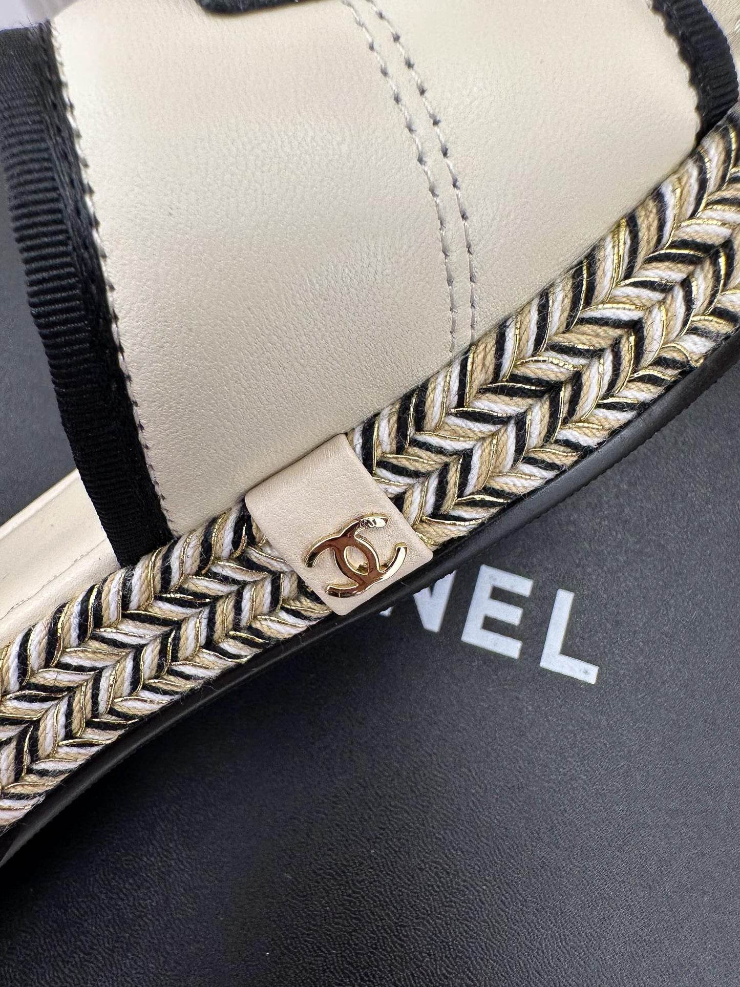 Luxury Shoes Sandals - CHL - 334