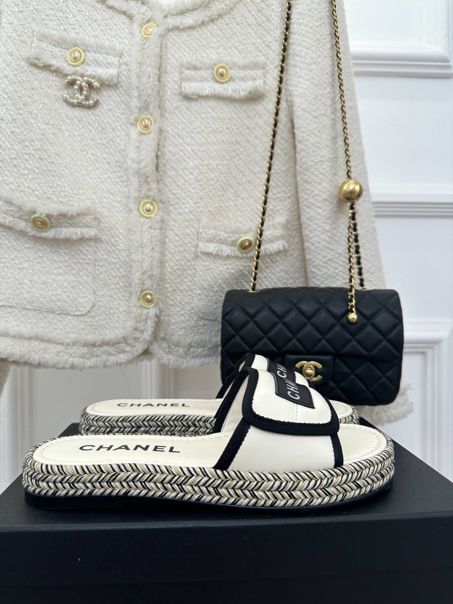 Luxury Shoes Sandals - CHL - 334