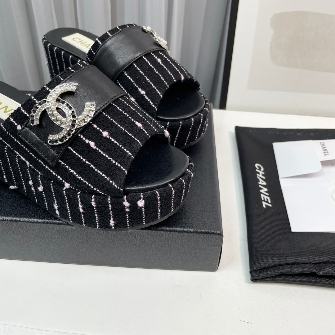 Luxury Shoes Sandals - CHL - 300