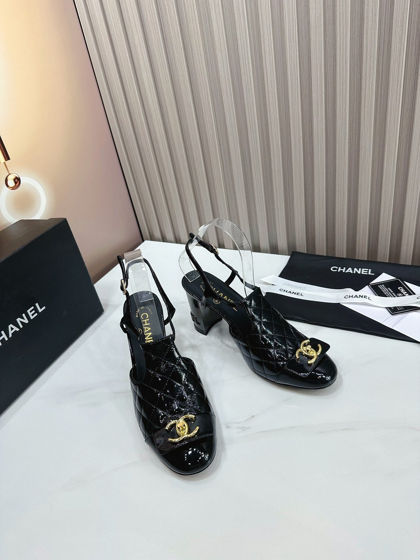 Luxury Shoes Sandals - CHL - 321