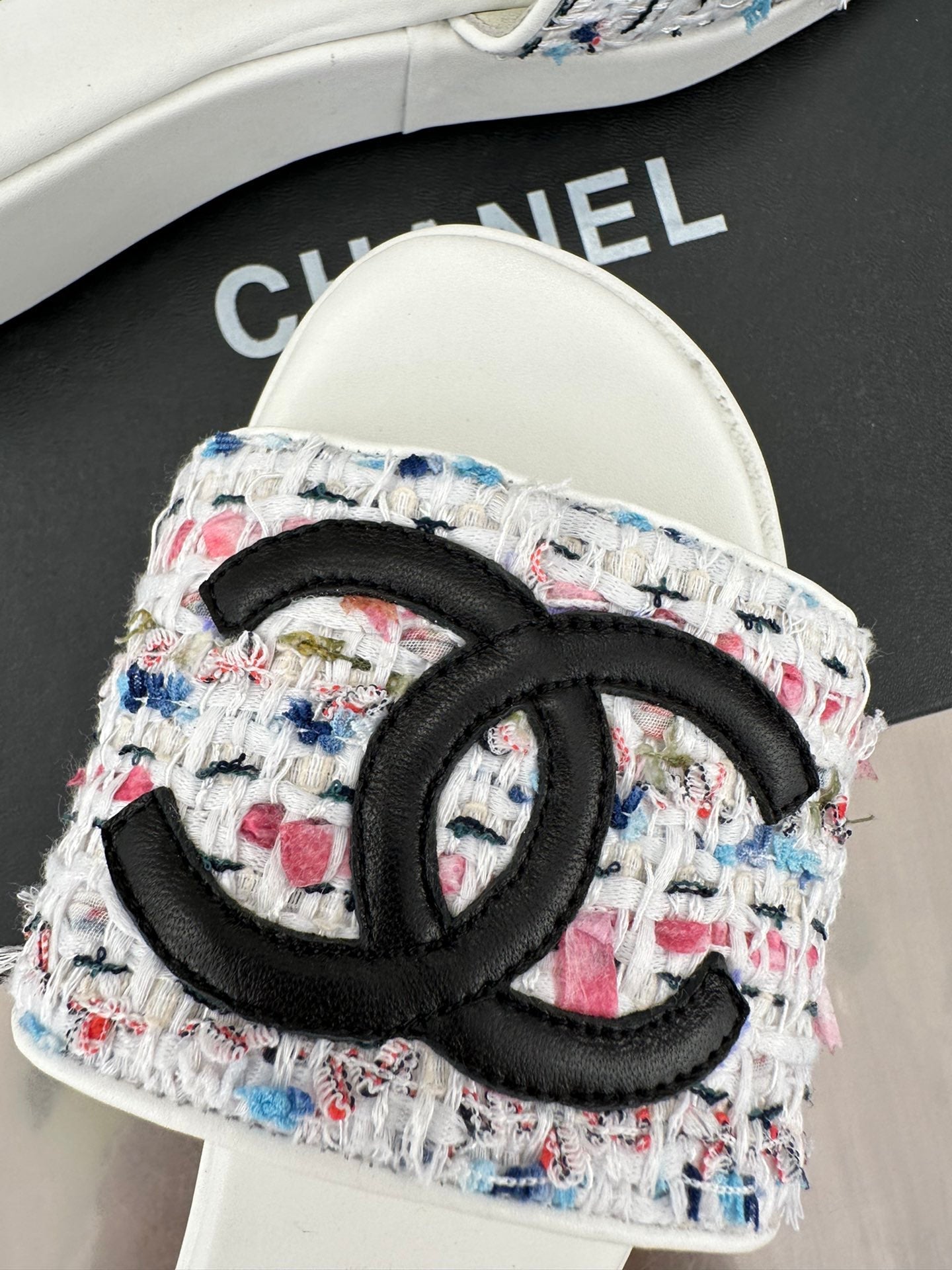 Luxury Shoes Sandals - CHL - 308