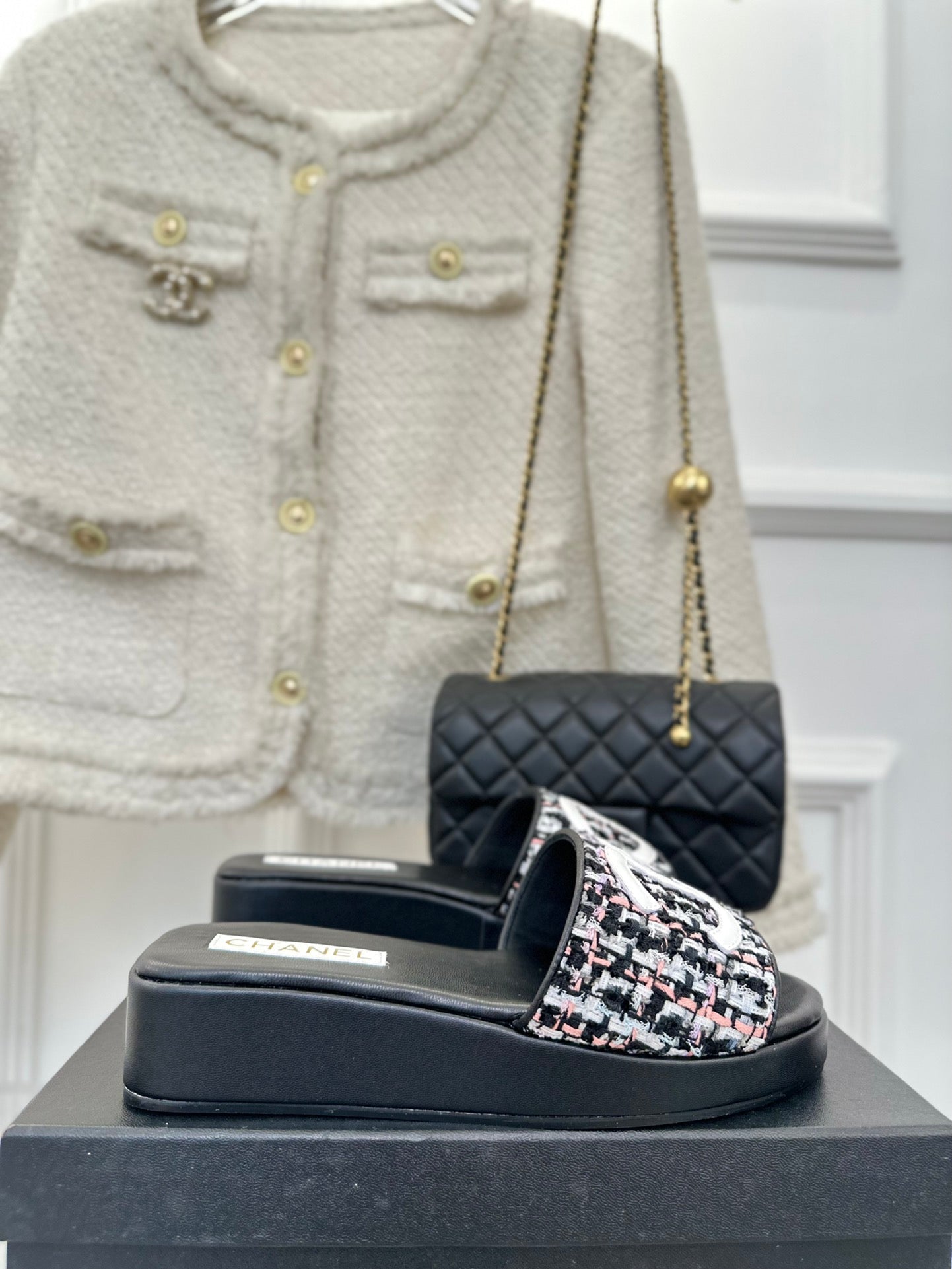 Luxury Shoes Sandals - CHL - 309