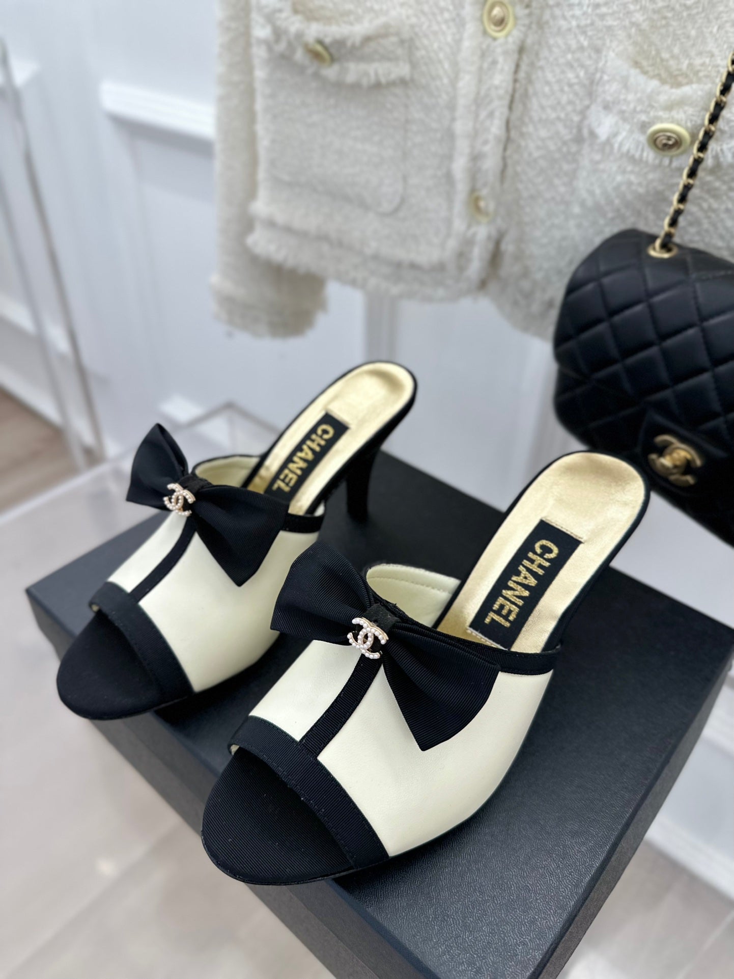 Luxury Shoes Sandals - CHL - 288