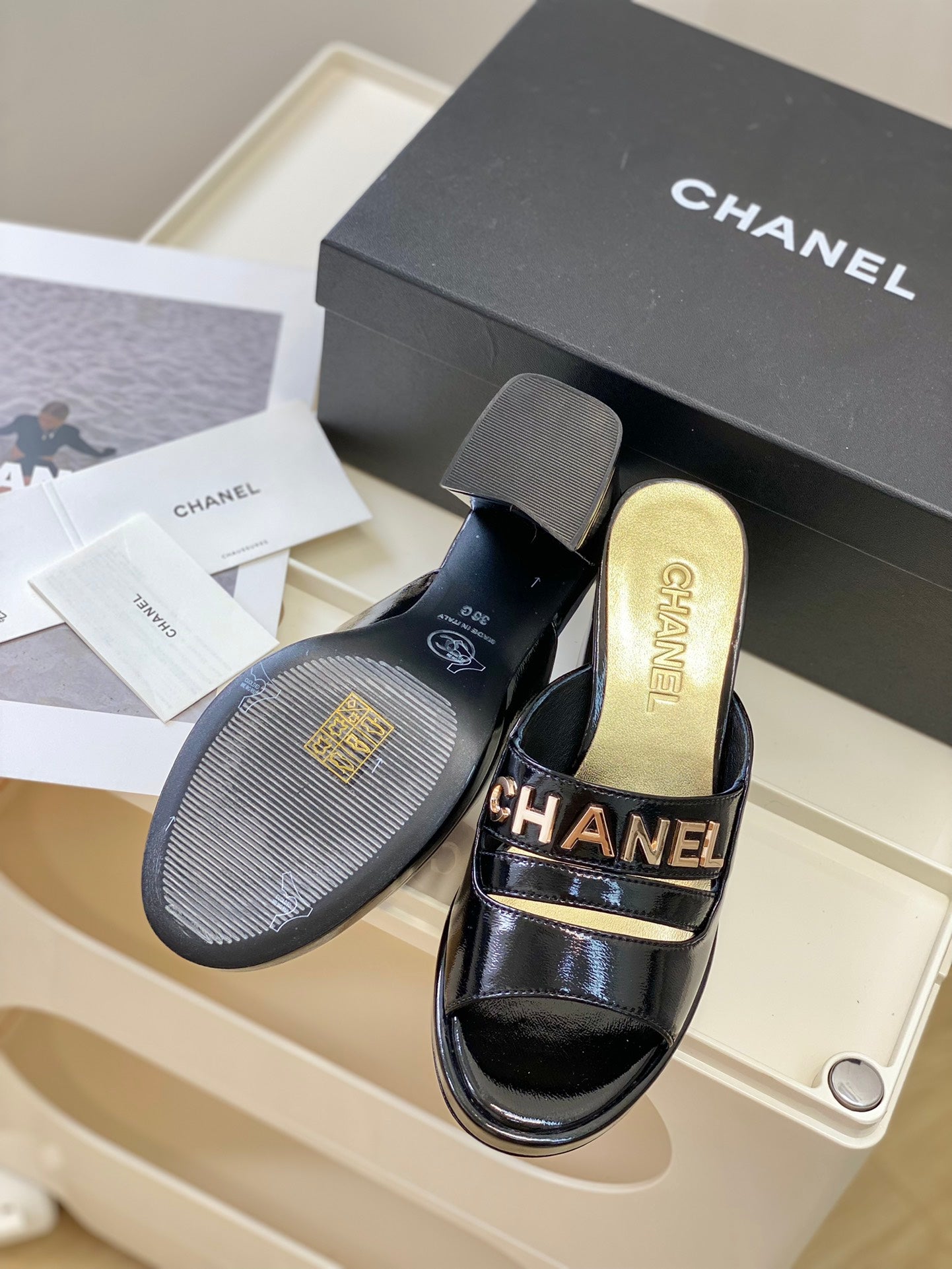 Luxury Shoes Sandals - CHL - 205