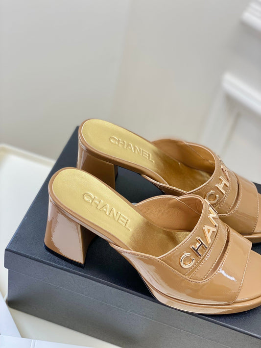 Luxury Shoes Sandals - CHL - 206