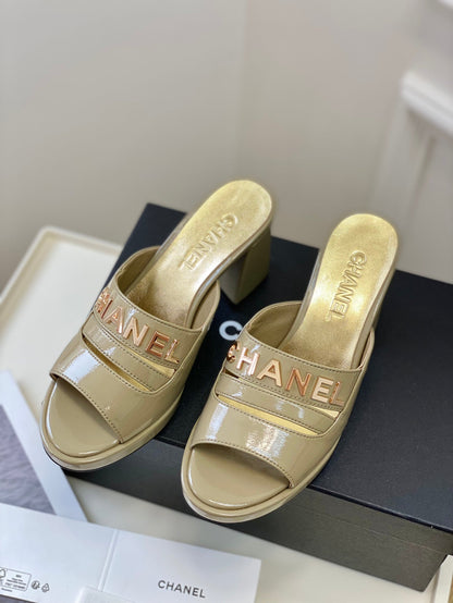 Luxury Shoes Sandals - CHL - 207