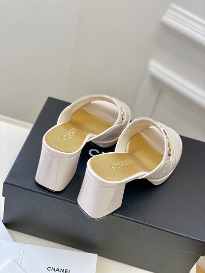 Luxury Shoes Sandals - CHL - 208