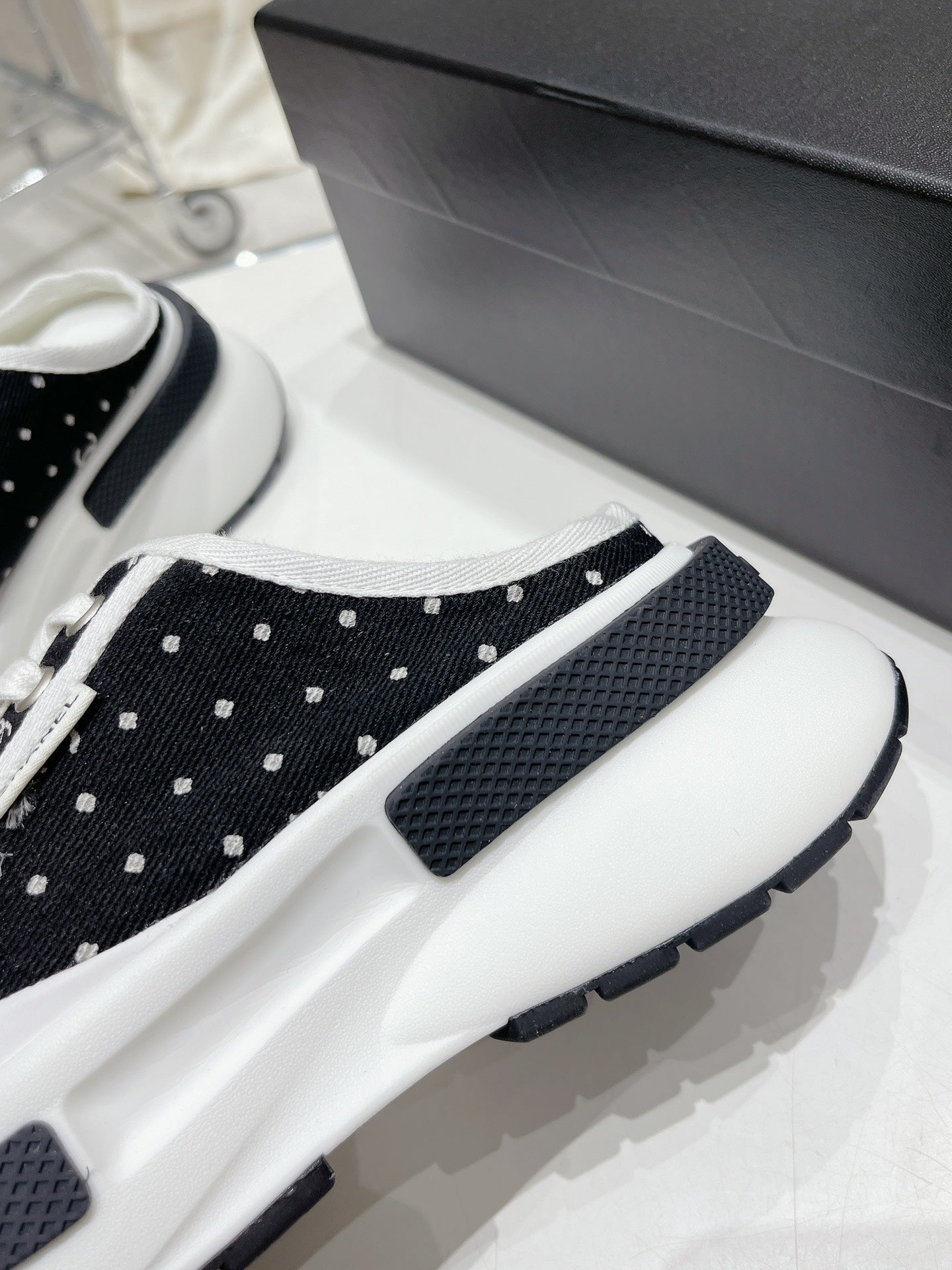 Luxury Shoes Sandals - CHL - 219