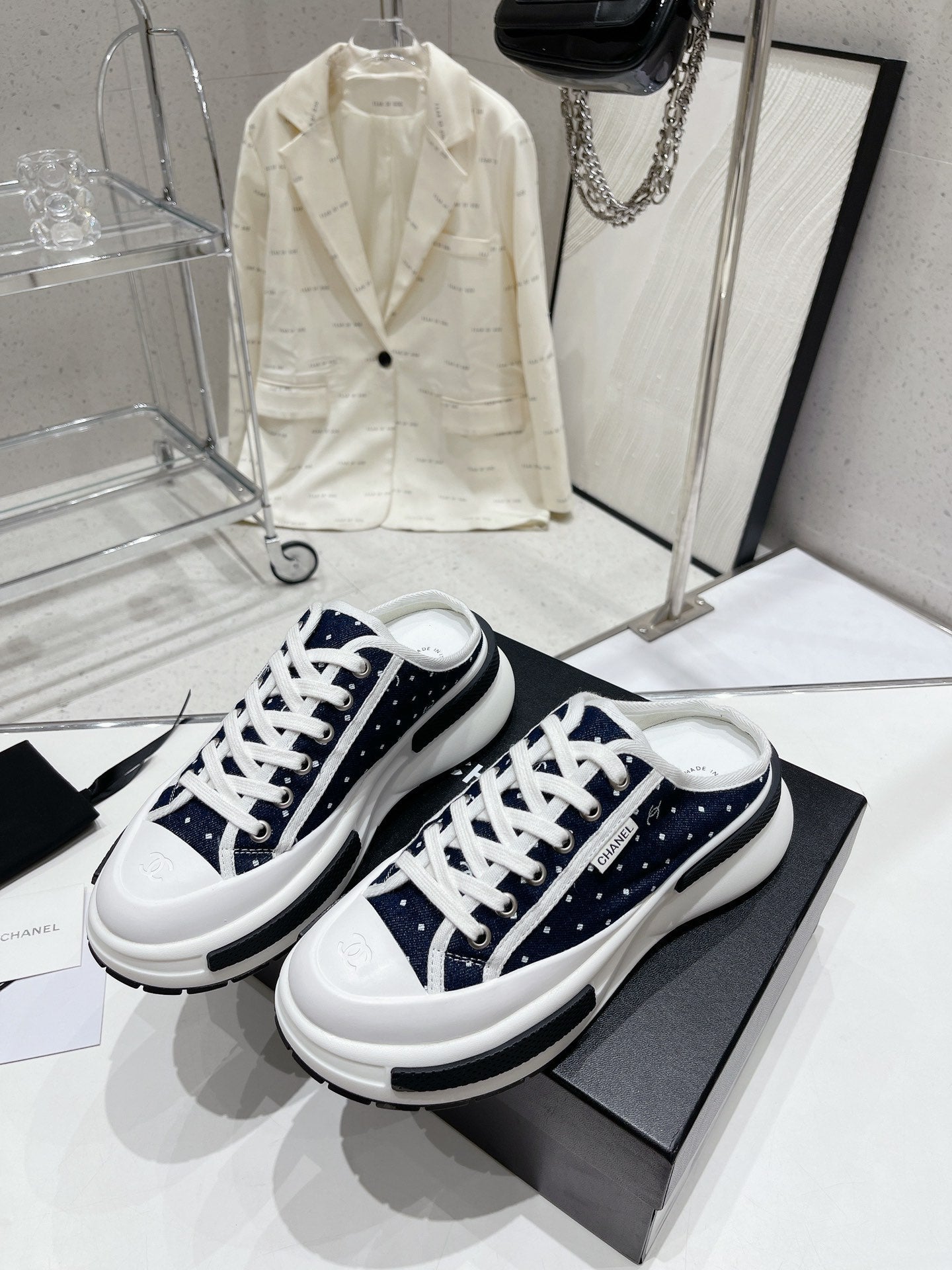 Luxury Shoes Sandals - CHL - 220