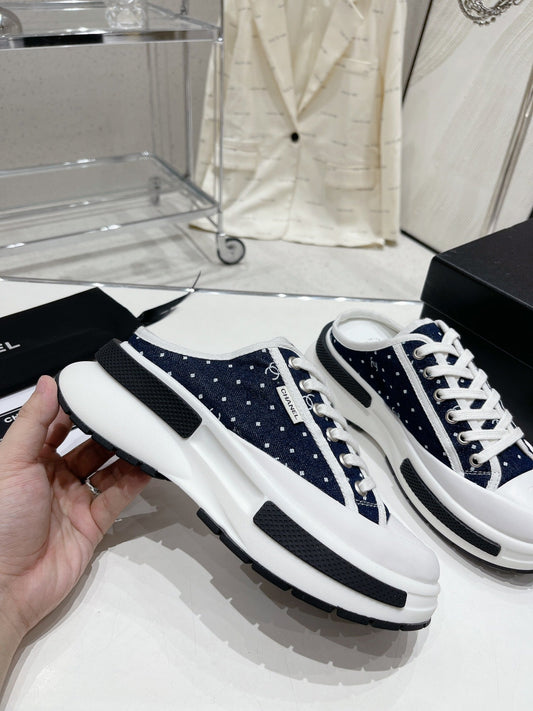 Luxury Shoes Sandals - CHL - 220