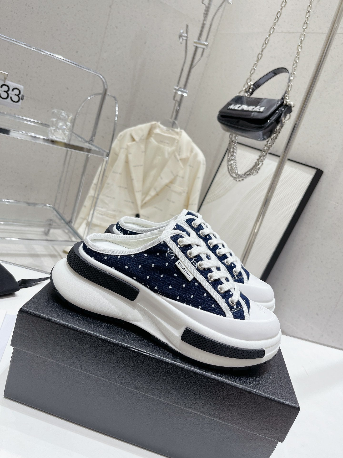 Luxury Shoes Sandals - CHL - 220