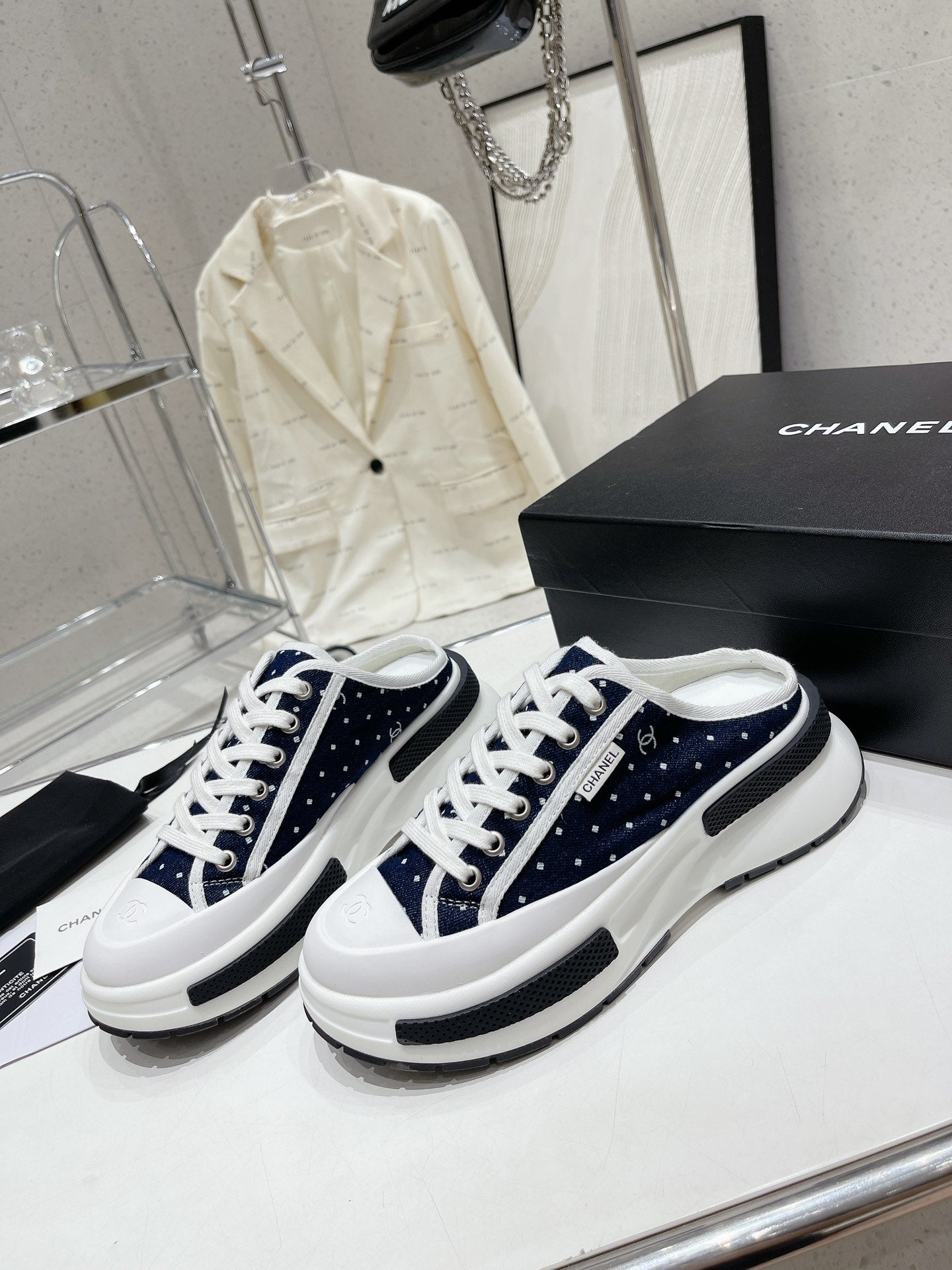 Luxury Shoes Sandals - CHL - 220