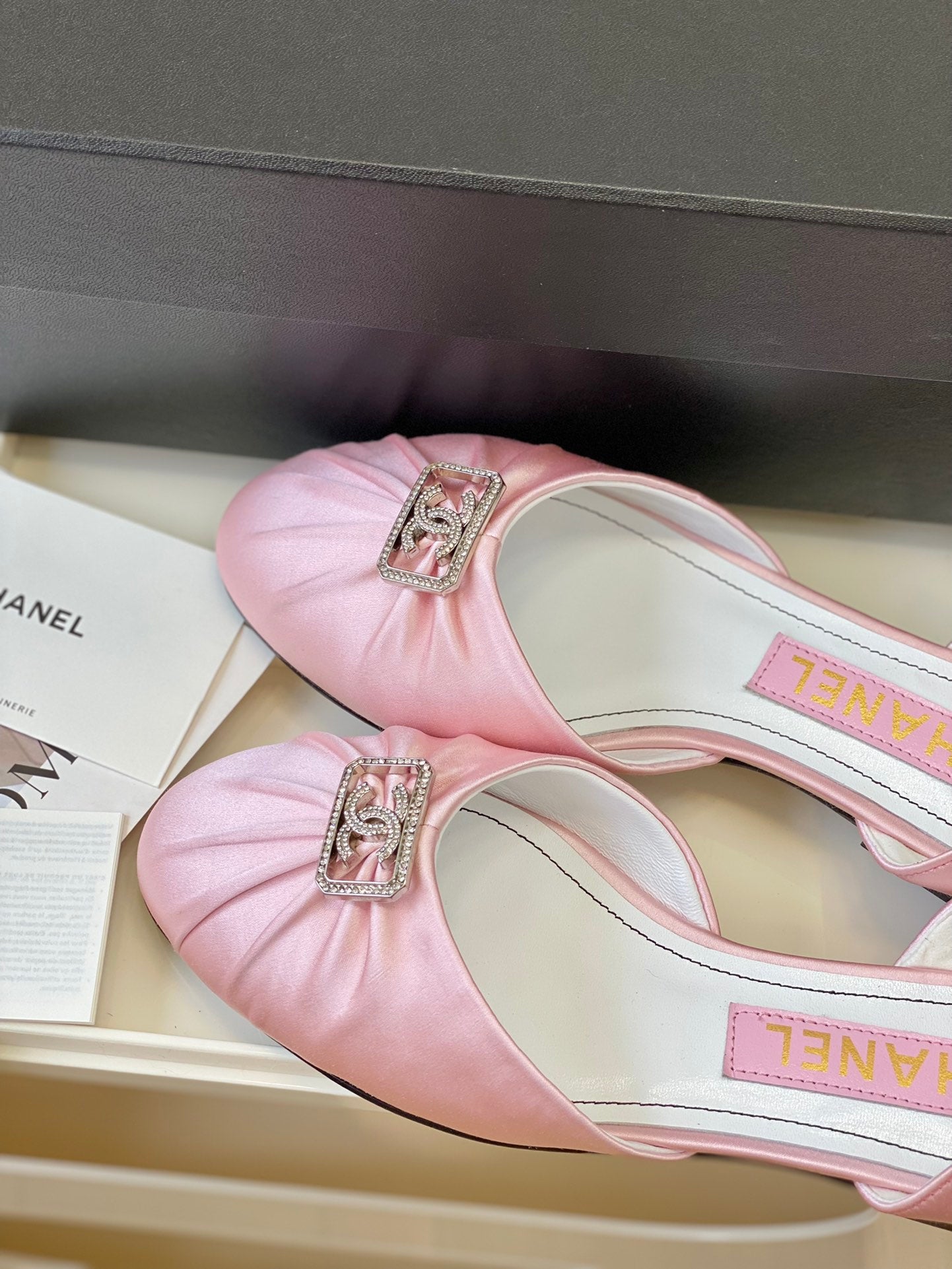 Luxury Shoes Sandals - CHL - 283