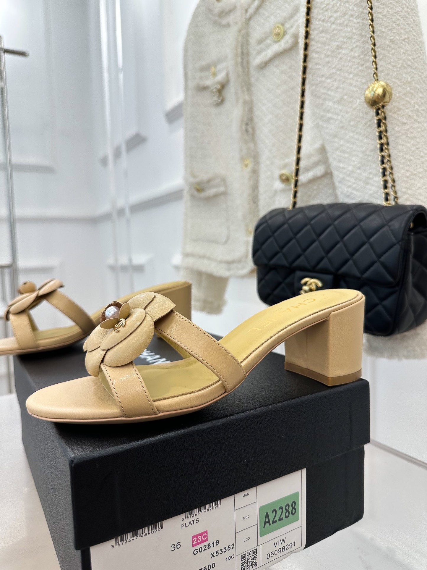 Luxury Shoes Sandals - CHL - 232