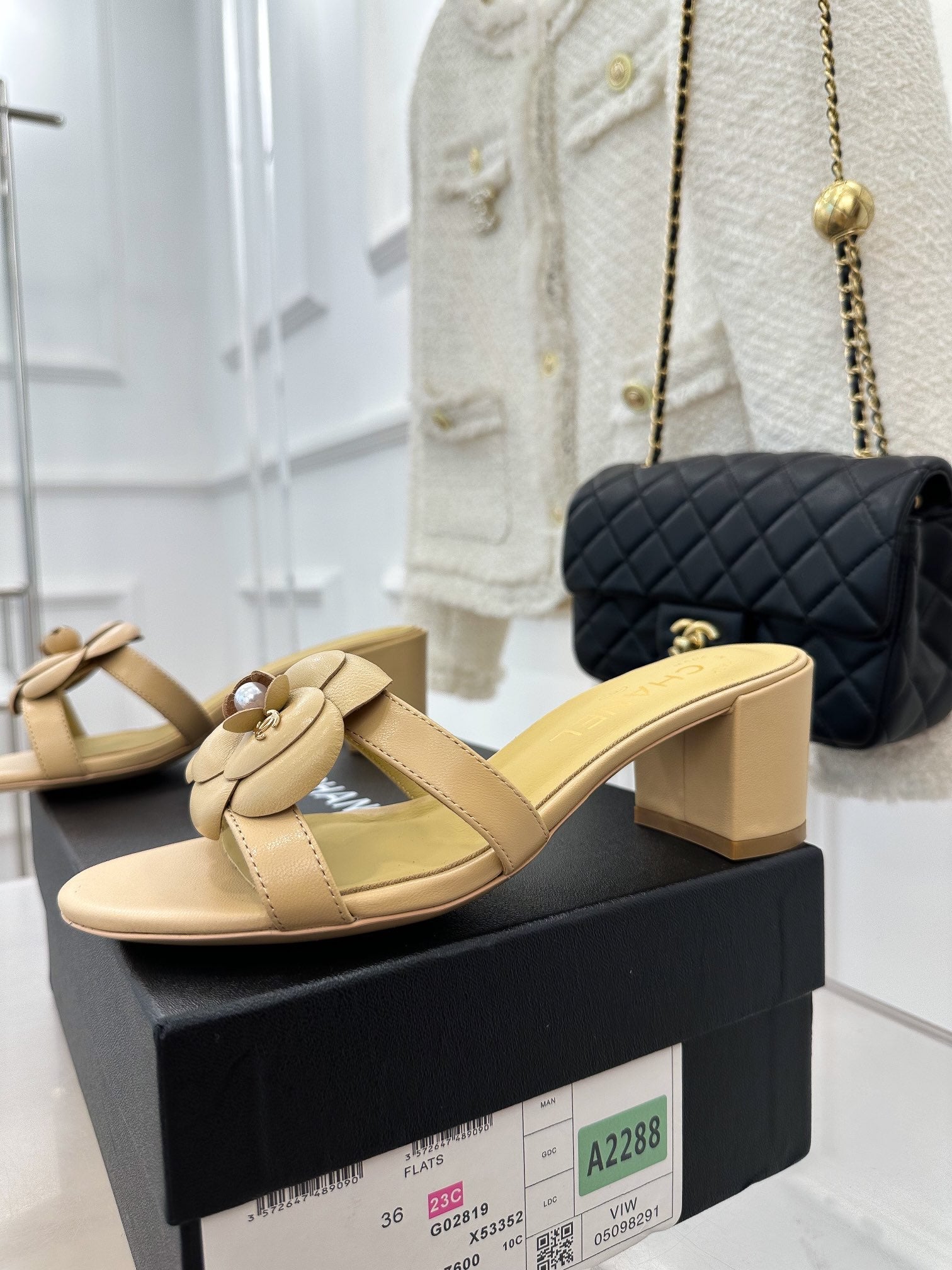 Luxury Shoes Sandals - CHL - 232