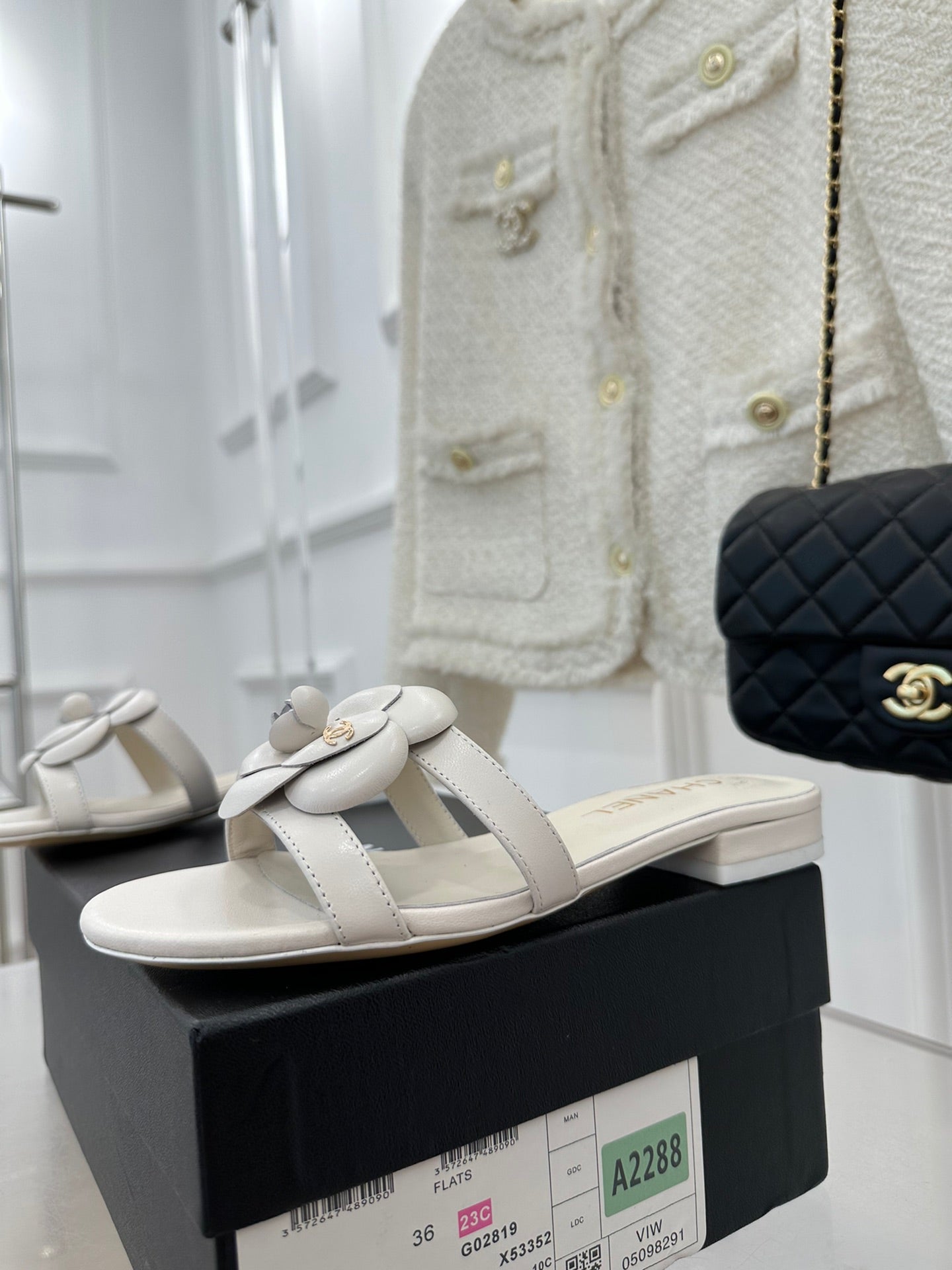 Luxury Shoes Sandals - CHL - 236