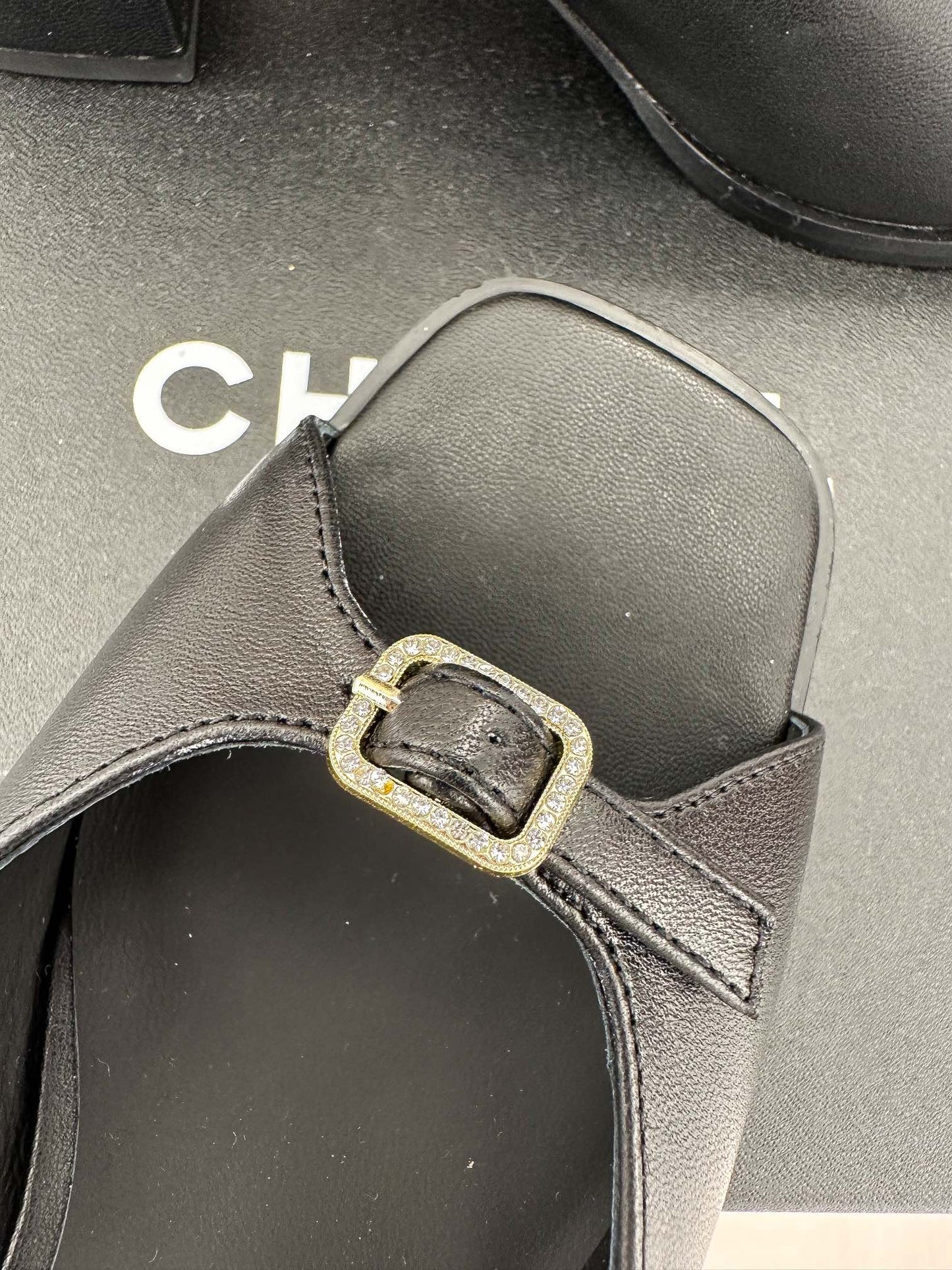 Luxury Shoes Sandals - CHL - 245