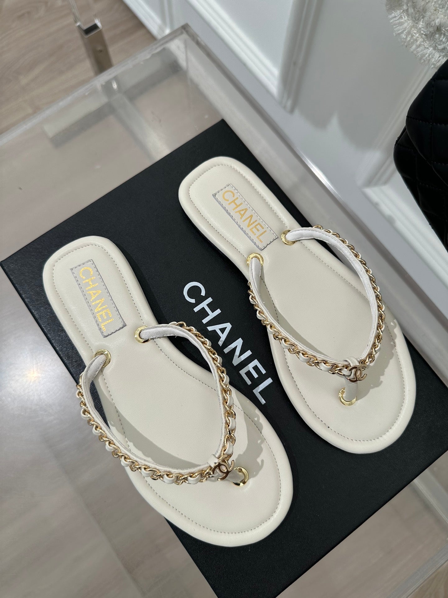 Luxury Shoes Sandals - CHL - 226