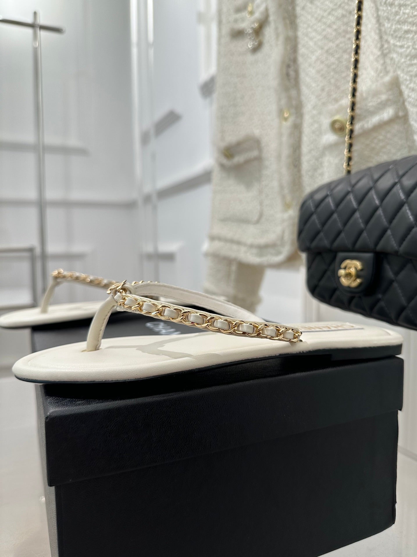 Luxury Shoes Sandals - CHL - 226