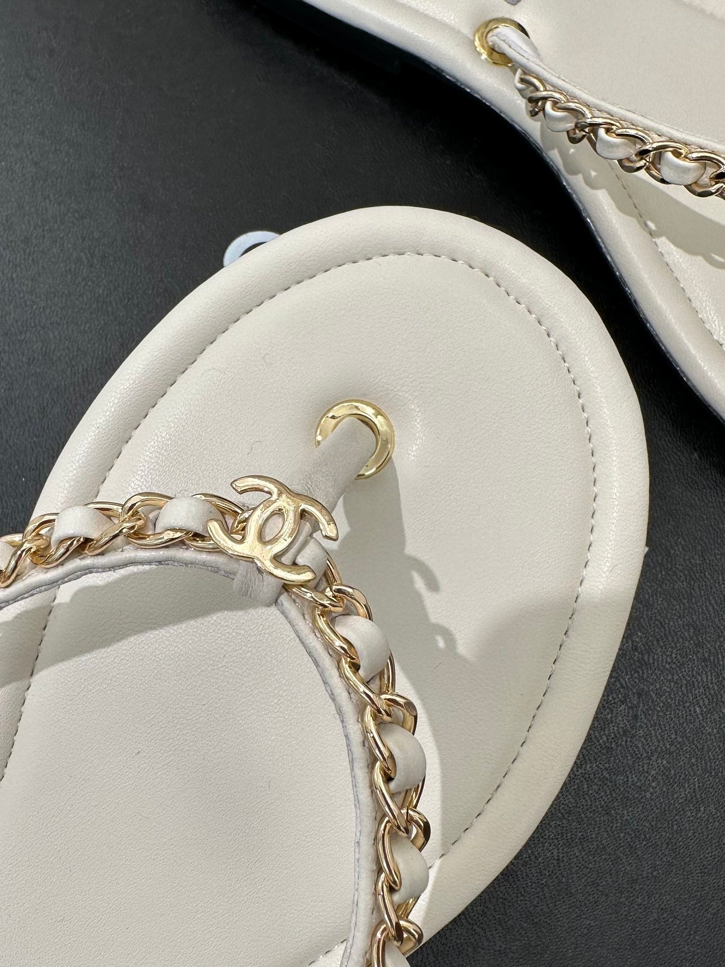 Luxury Shoes Sandals - CHL - 226