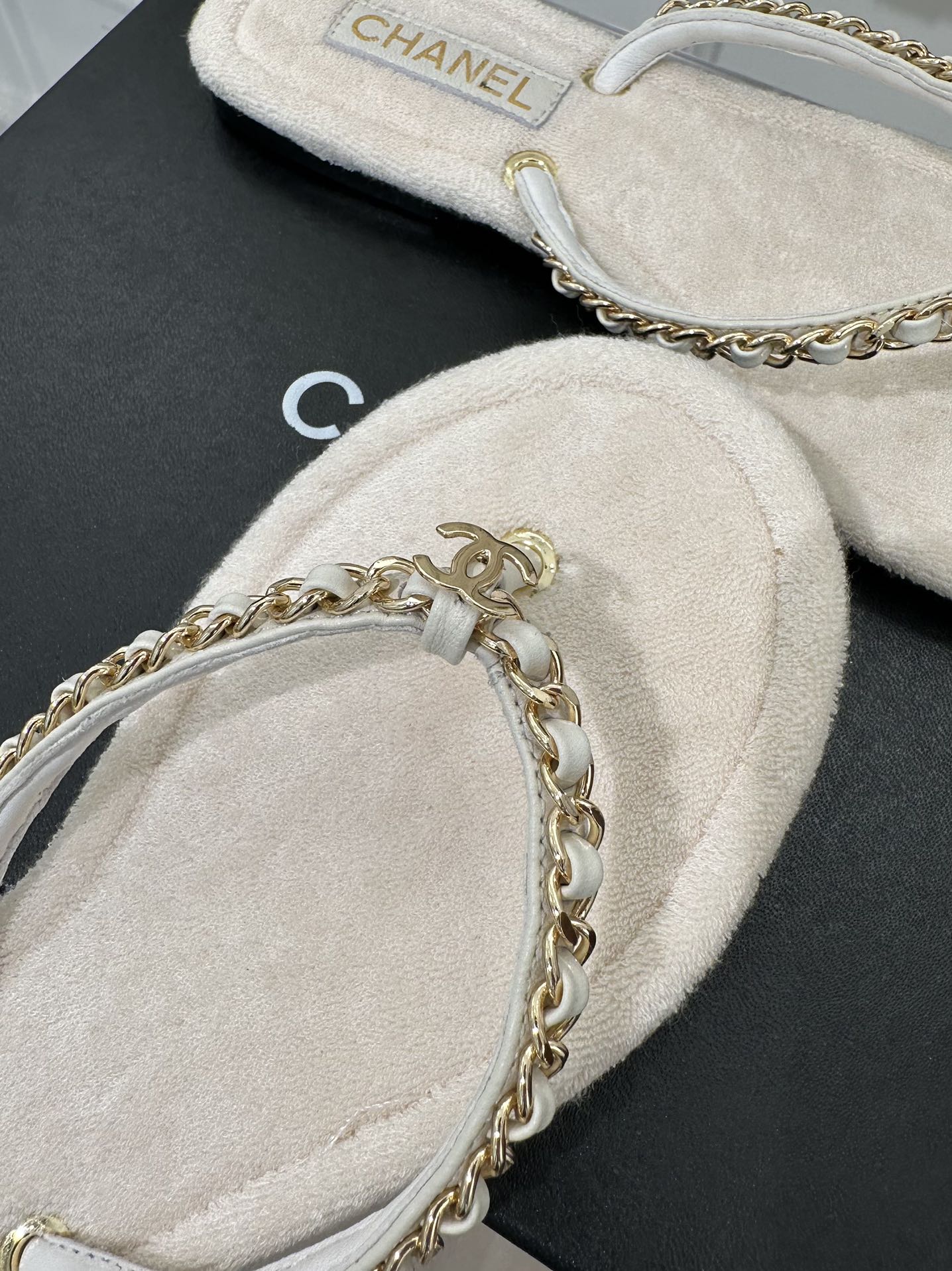 Luxury Shoes Sandals - CHL - 228