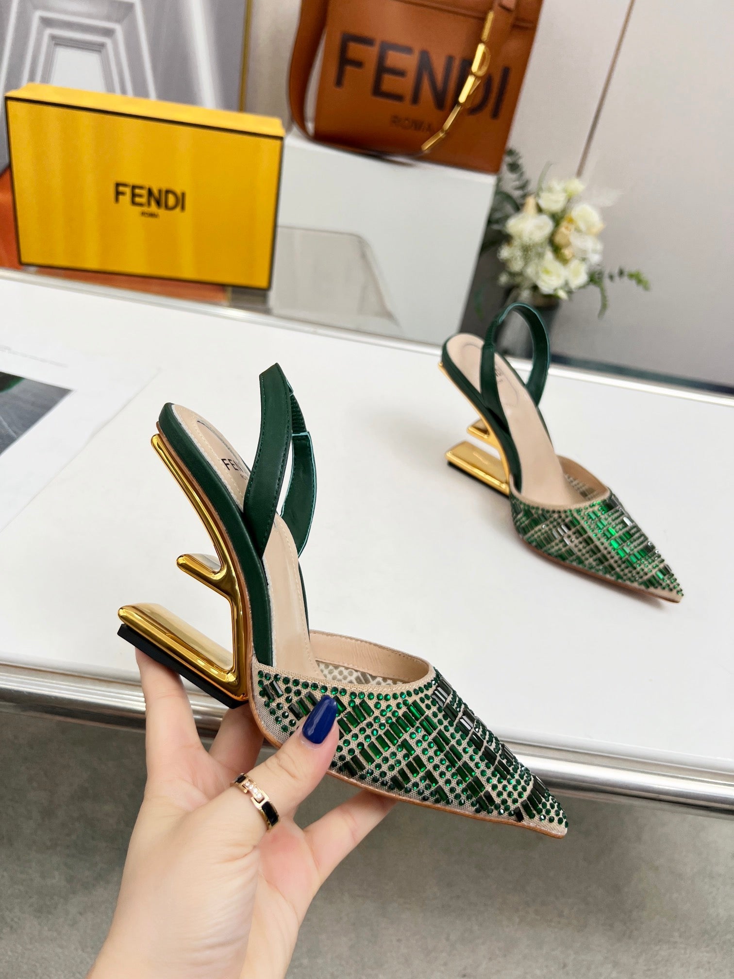 Luxury Shoes - FED - 076