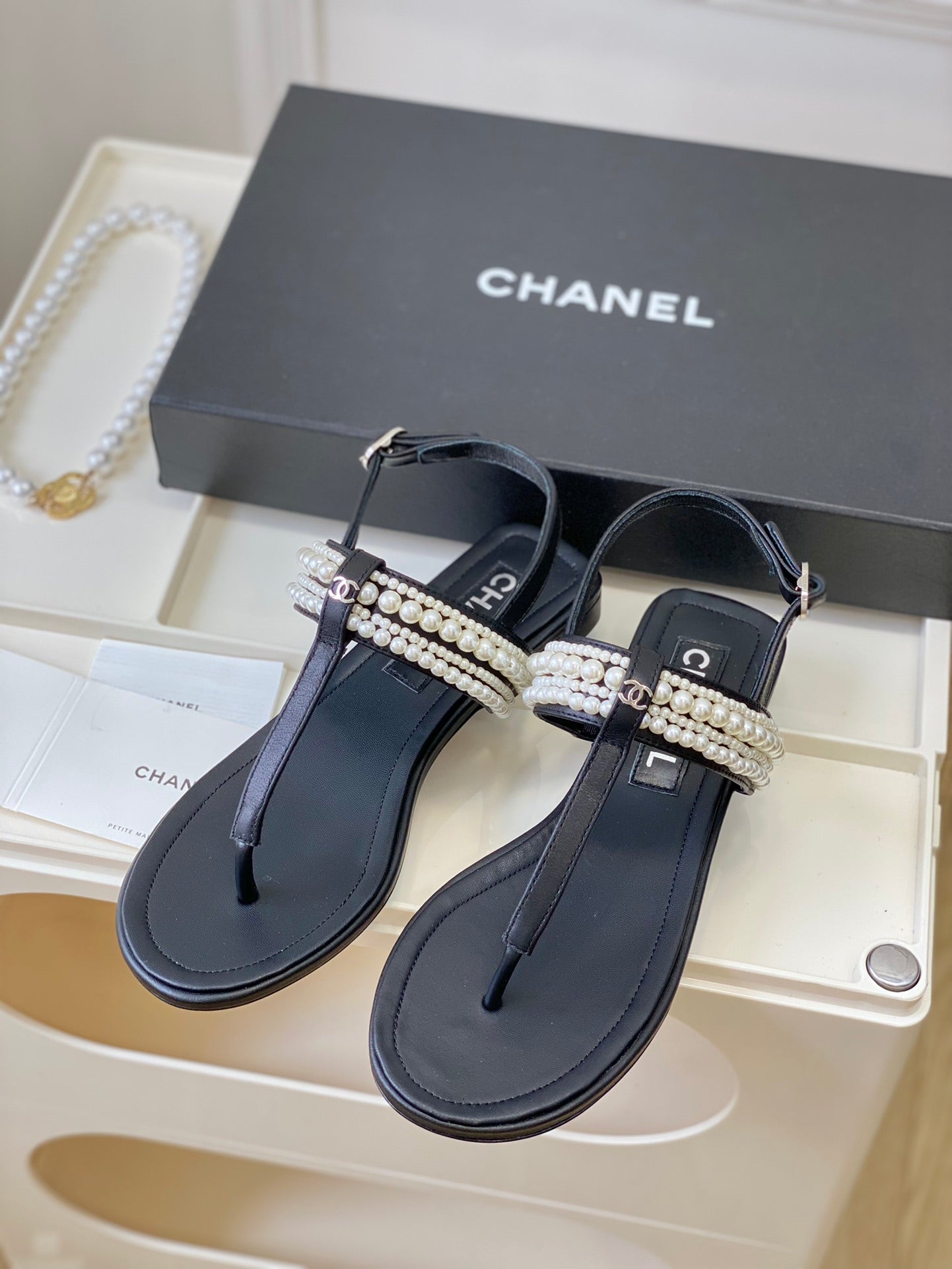 Luxury Shoes Sandals - CHL - 183