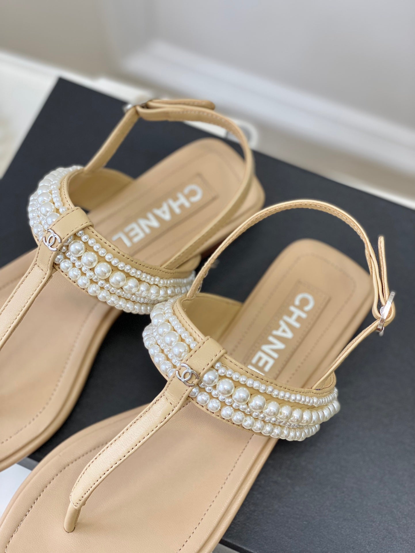 Luxury Shoes Sandals - CHL - 184