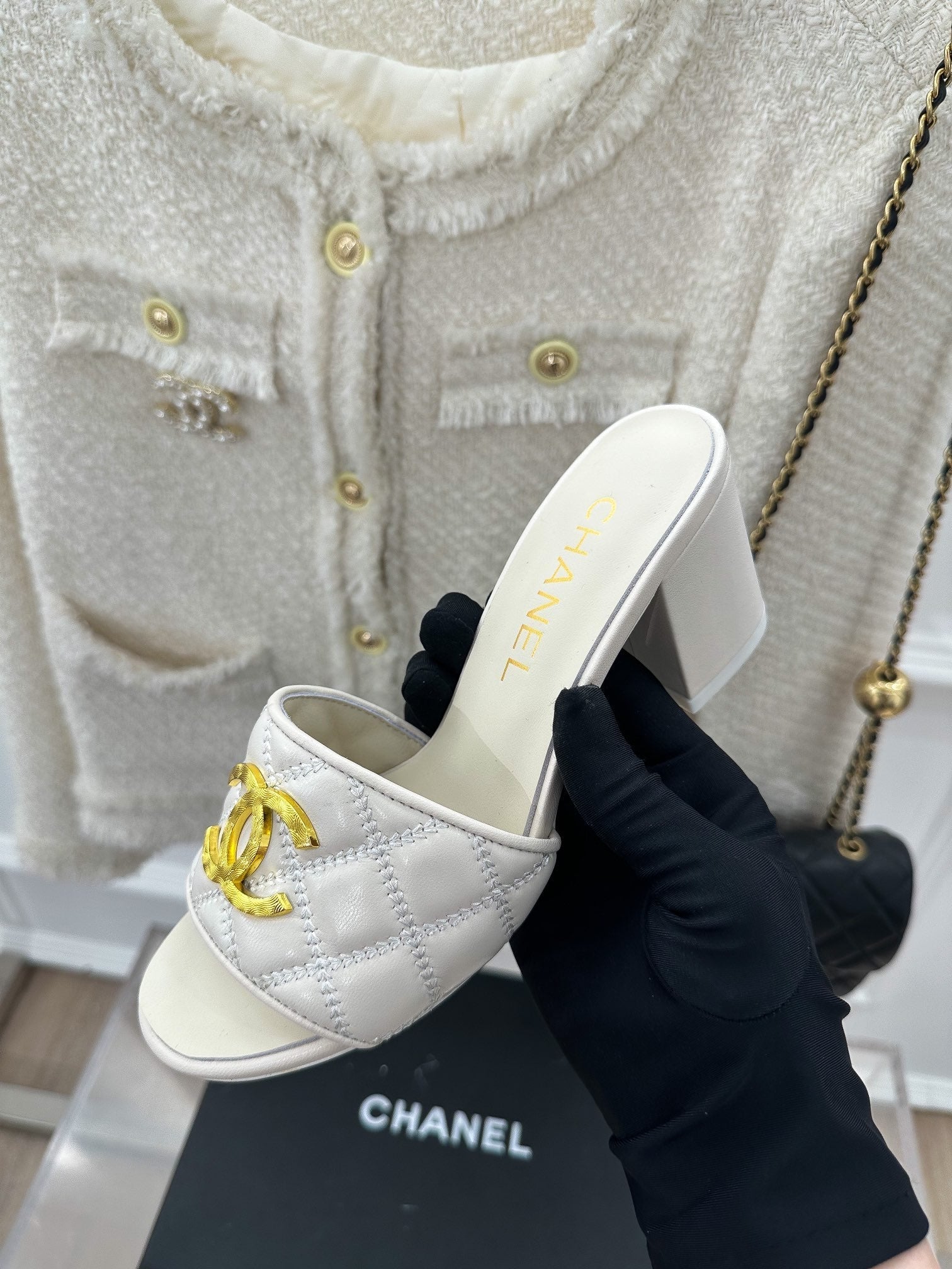 Luxury Shoes Sandals - CHL - 197