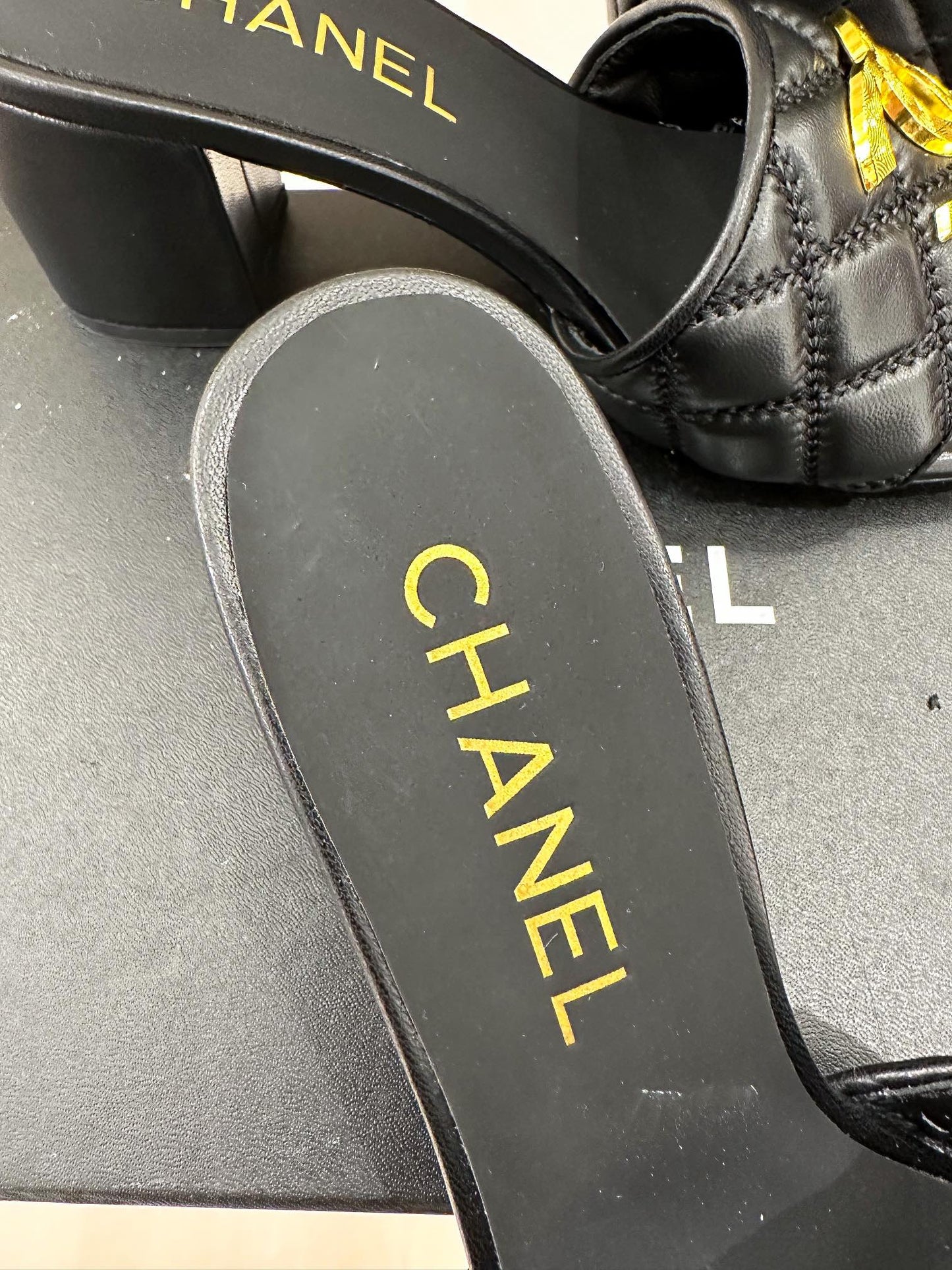 Luxury Shoes Sandals - CHL - 199