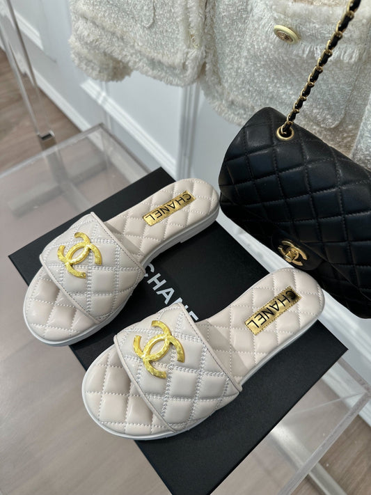 Luxury Shoes Sandals - CHL - 200