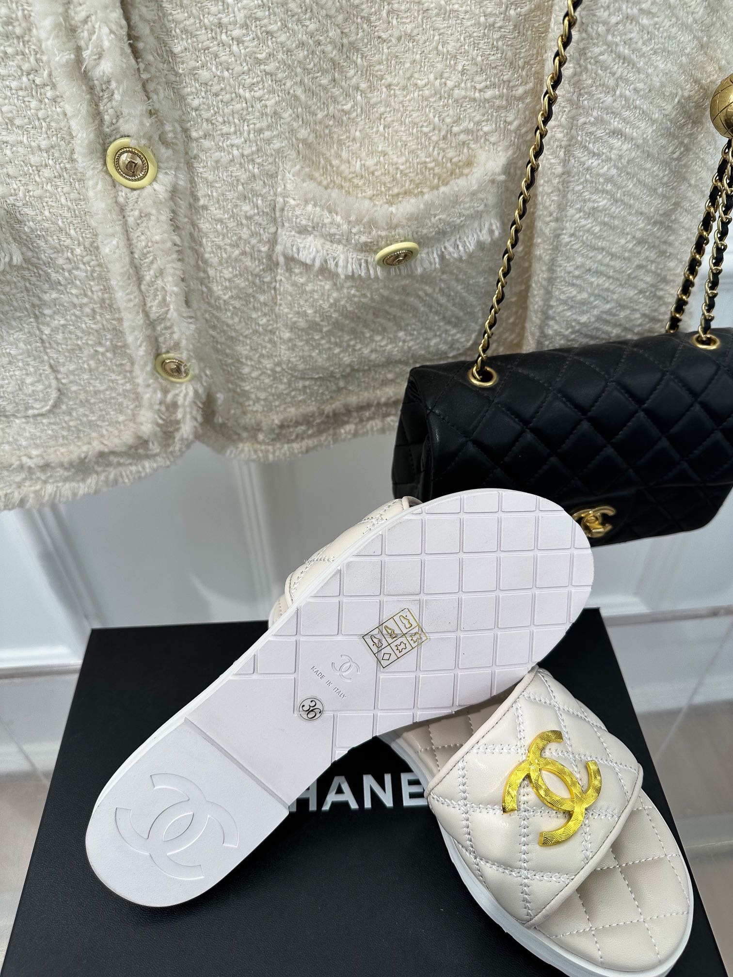 Luxury Shoes Sandals - CHL - 200