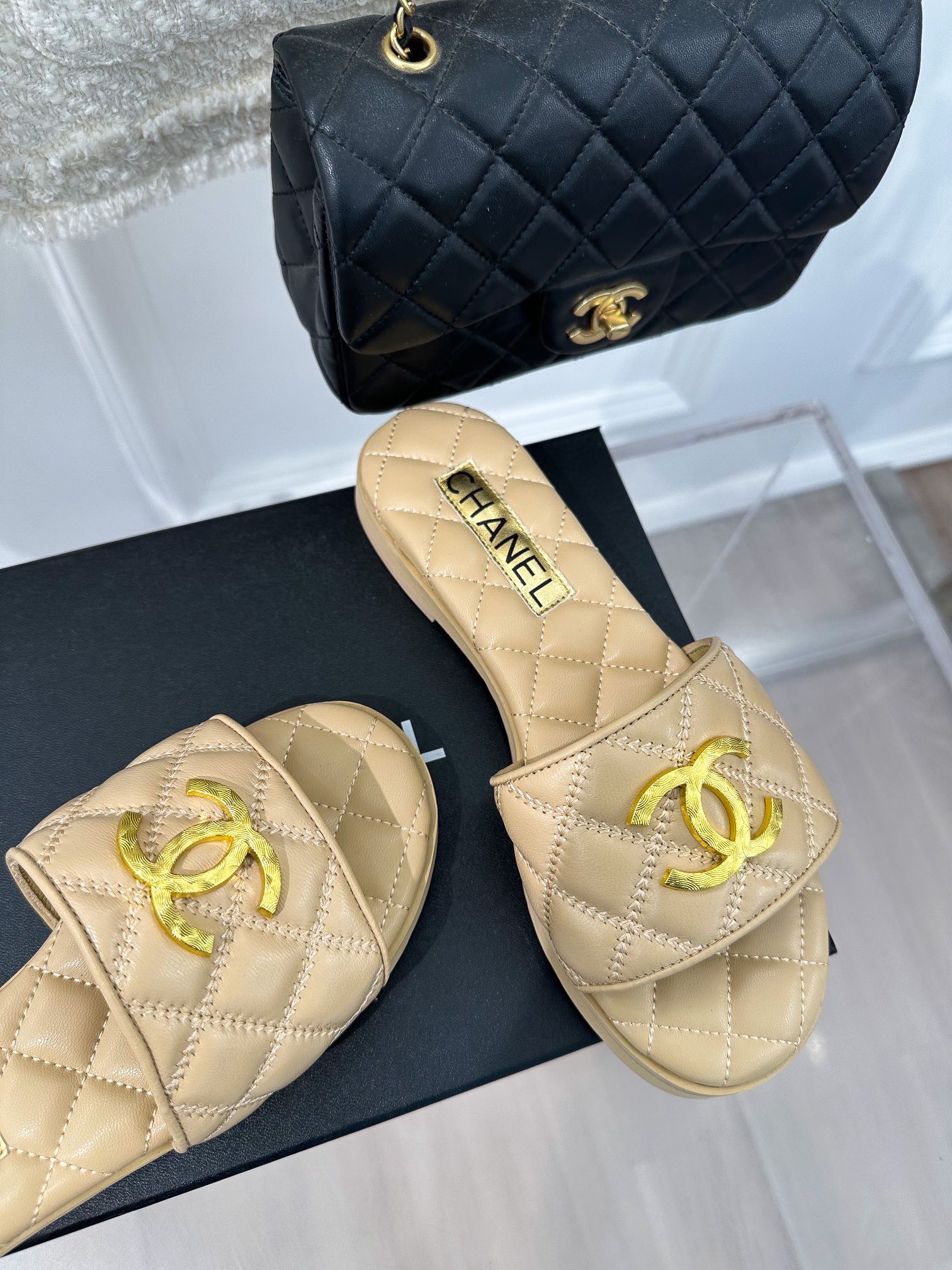 Luxury Shoes Sandals - CHL - 201