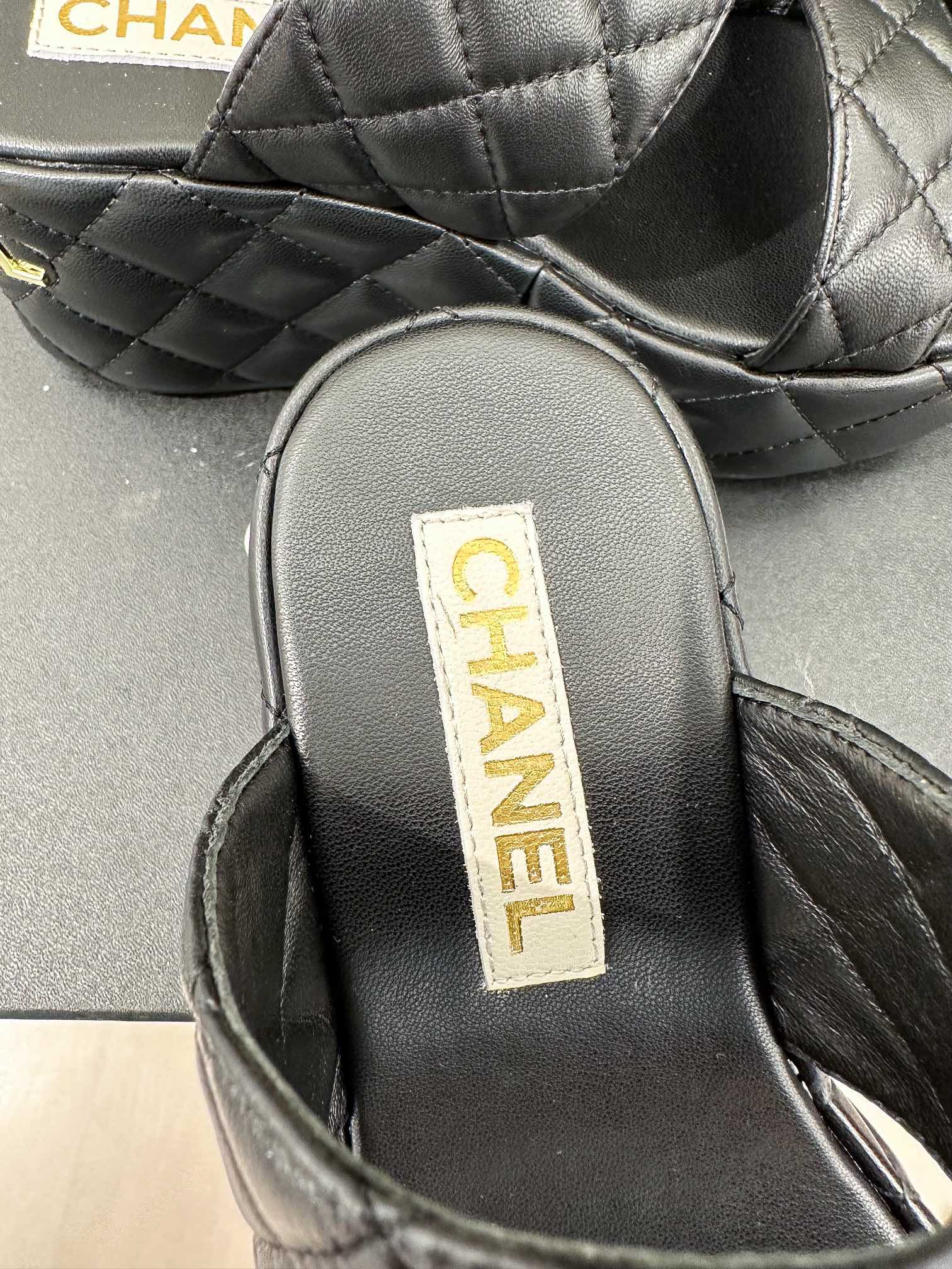 Luxury Shoes Sandals - CHL - 196