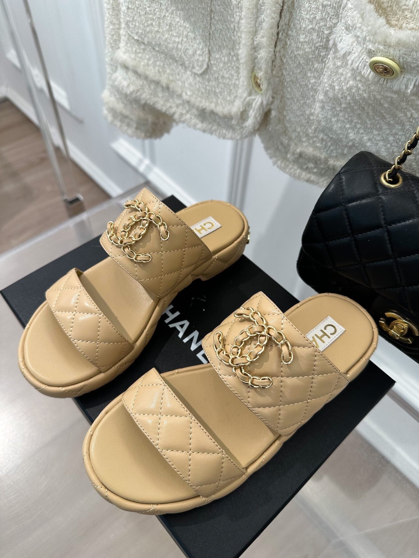 Luxury Shoes Sandals - CHL - 192